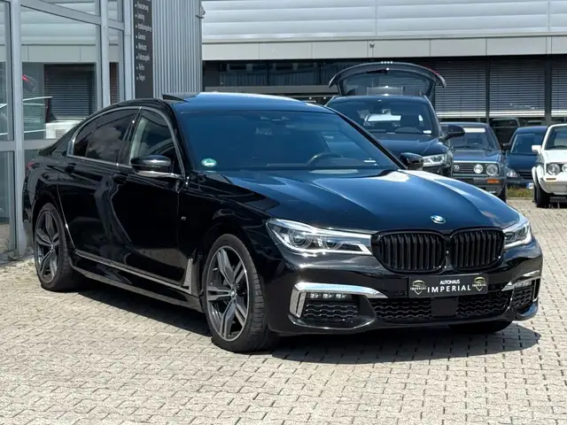 BMW 730 dxD M SPORT SITZBELÜF+GSHD+HUD+ACC+360+LAS+20