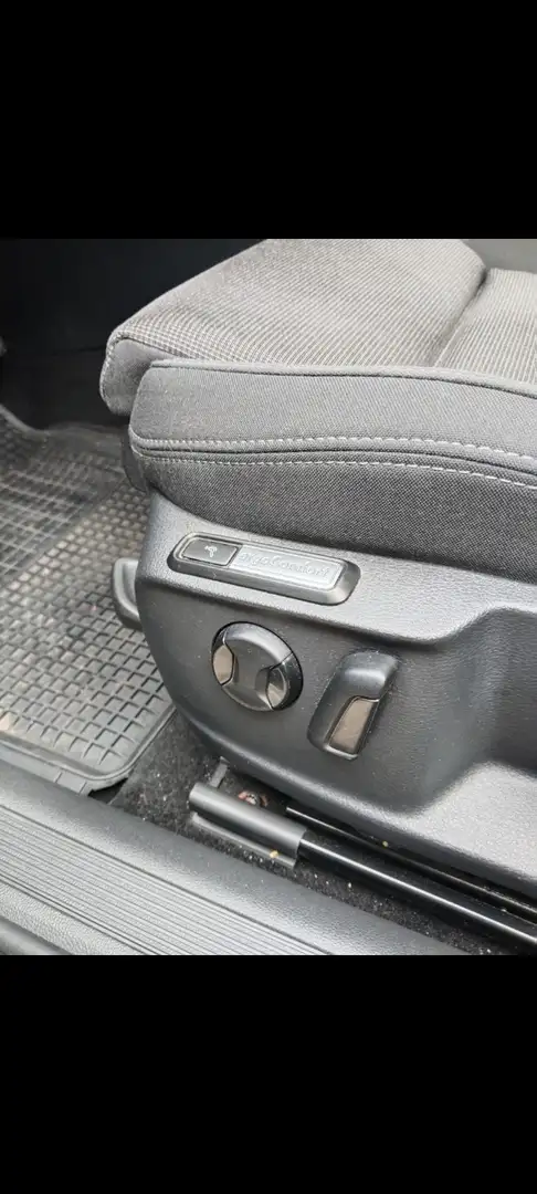 Volkswagen Passat Comfortline 2,0 TDI SCR - 2