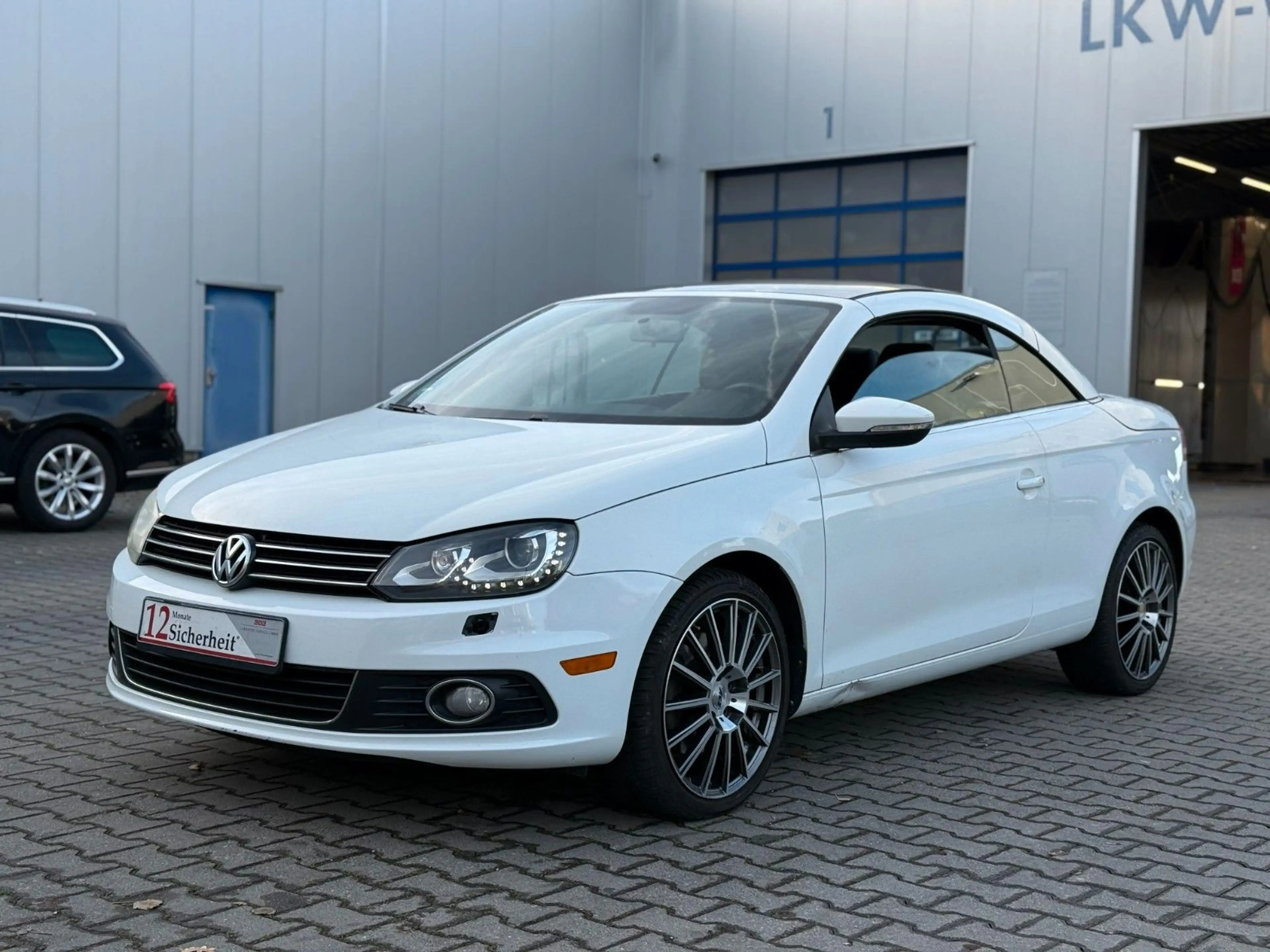 Volkswagen Eos Leder* Xenon* Navi* 2-Zonen-Klima*Leder* — photo 7