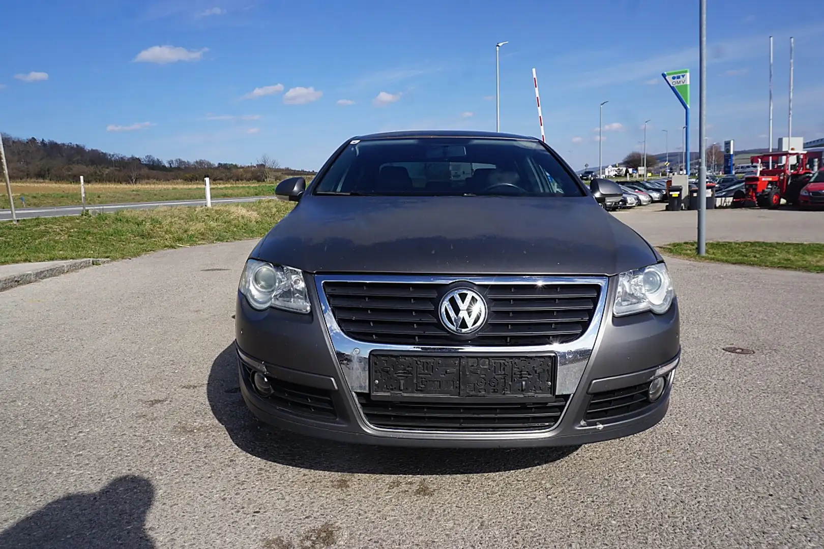 Volkswagen Passat Comfortline 2,0 TDI Braun - 1
