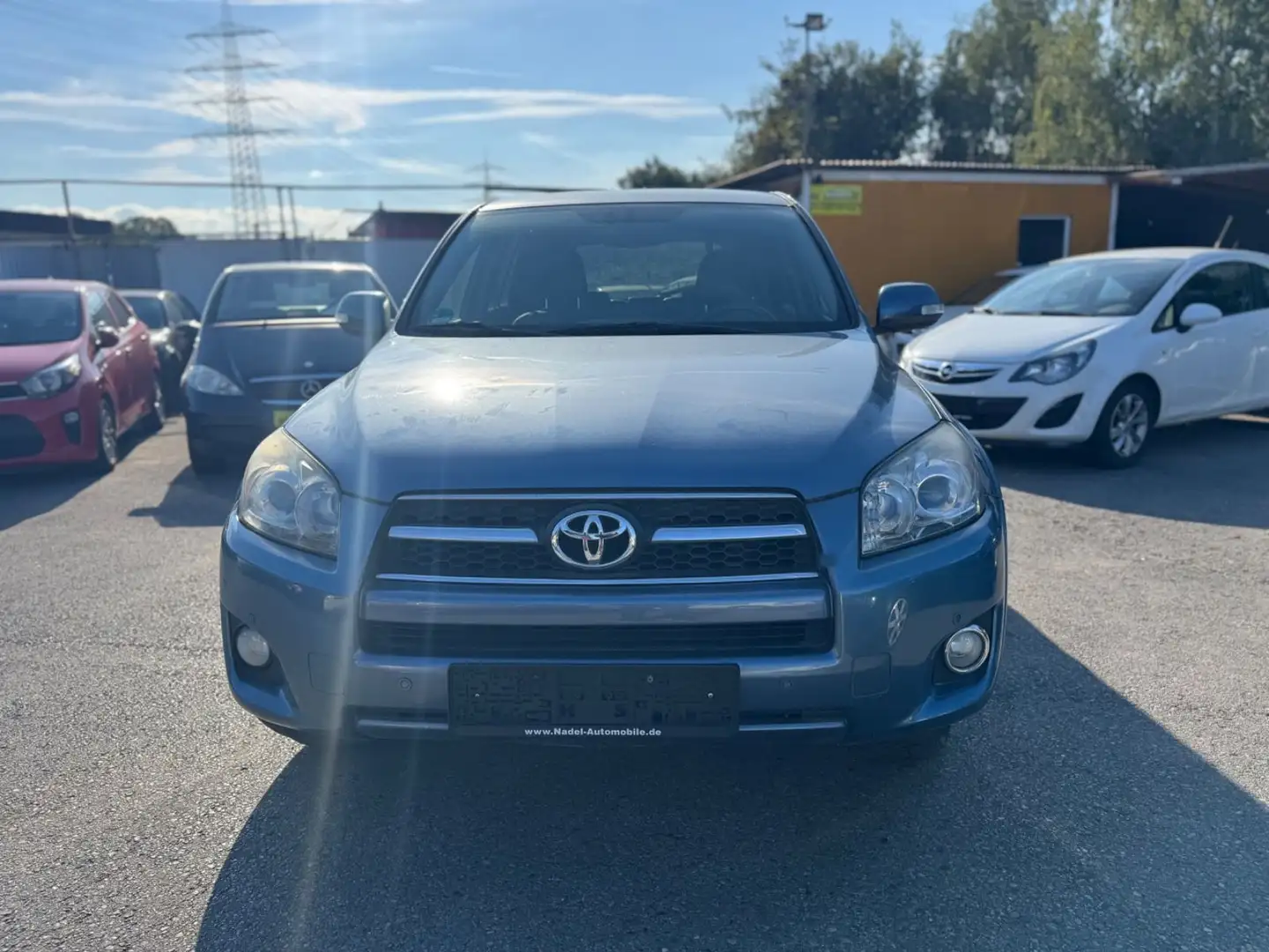 Toyota RAV 4 RAV4 Executive Blau - 1