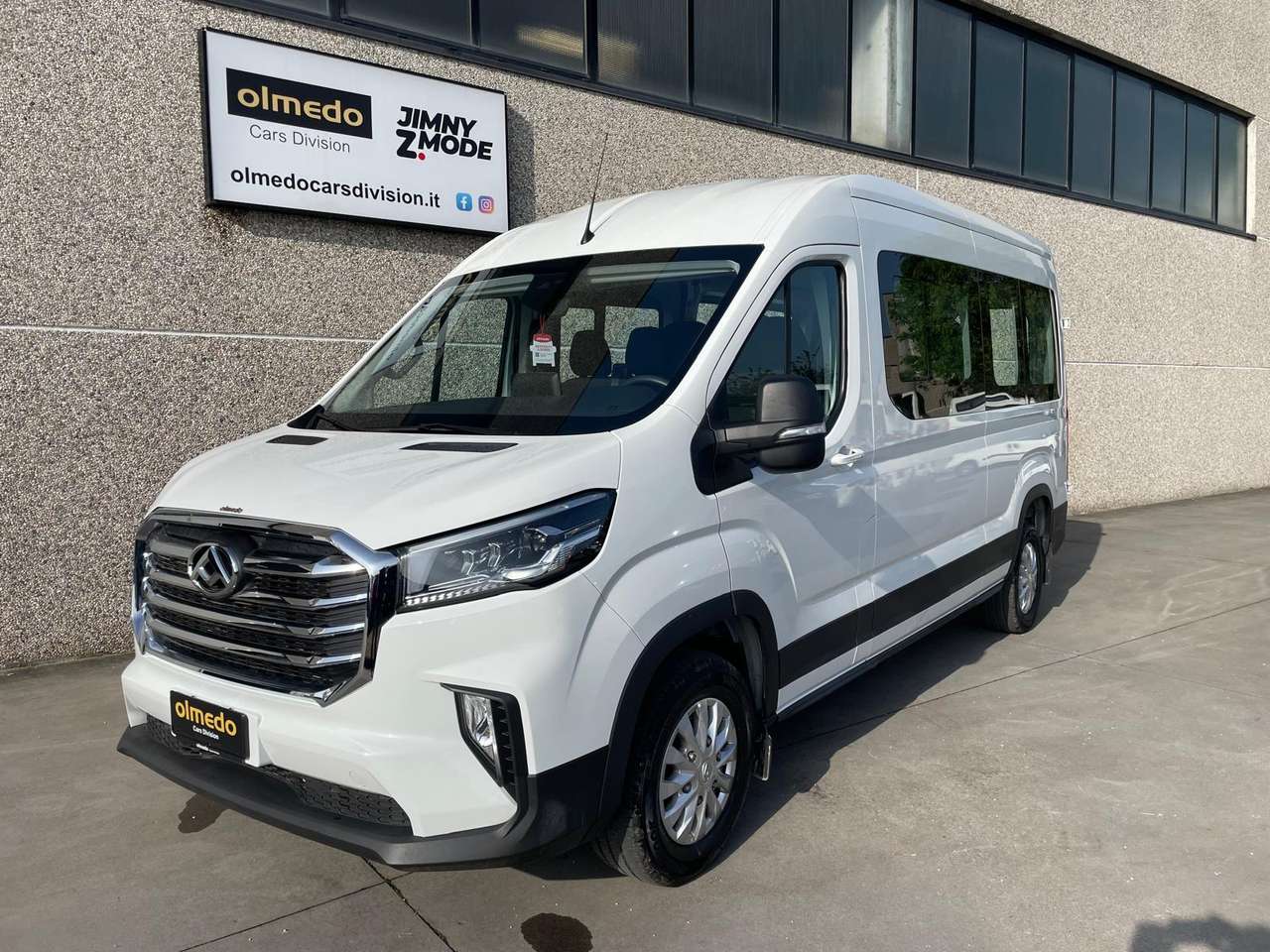 Maxus Deliver 9 2.0 td 150cv 9 posti Flex Floor