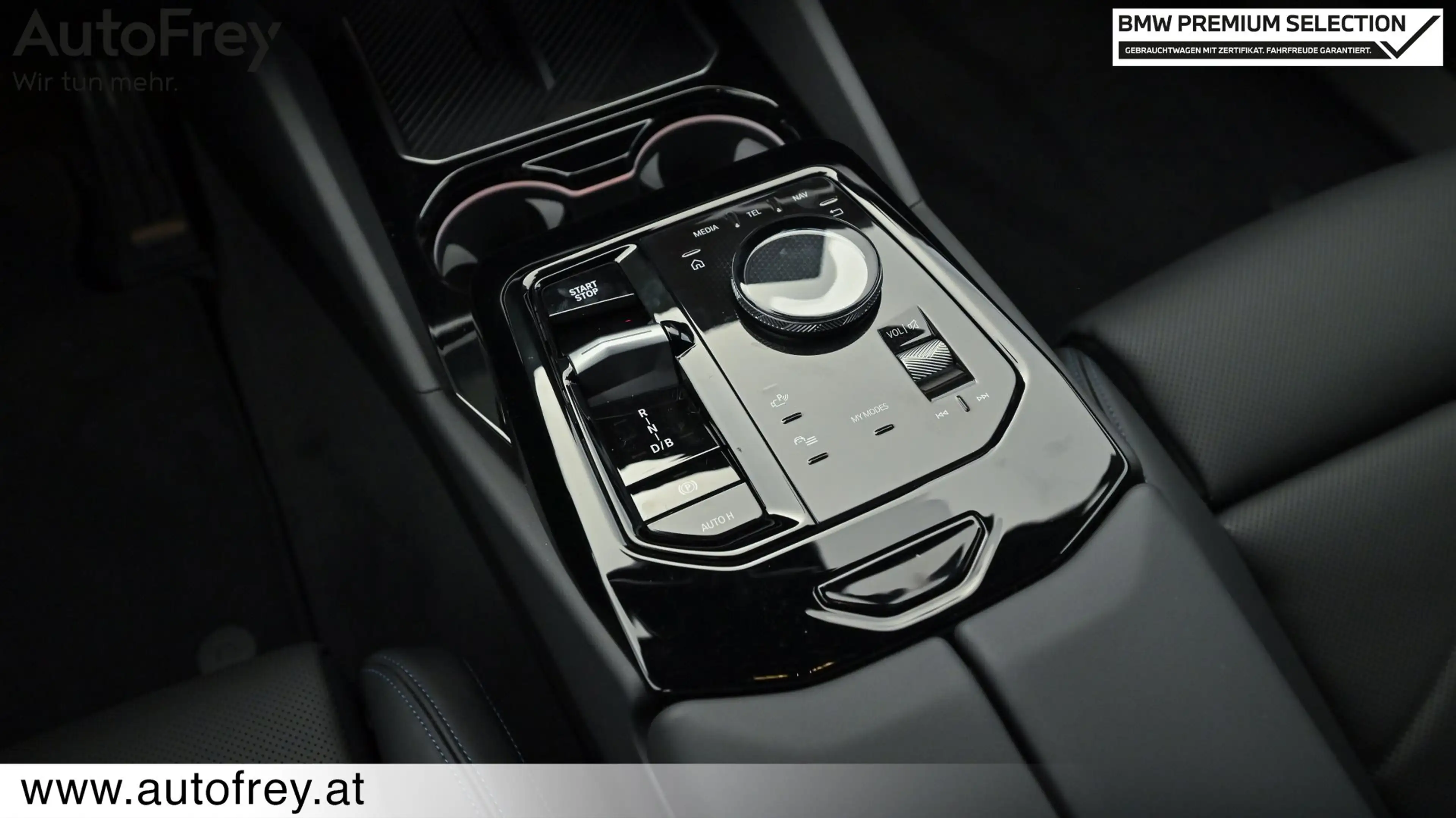 BMW i5 xDrive40 — photo 12