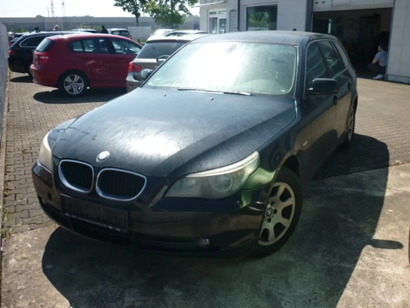 BMW 523 i touring Klima Leder Navi SHZ M-MFL ALU Teileverk Noir - 1