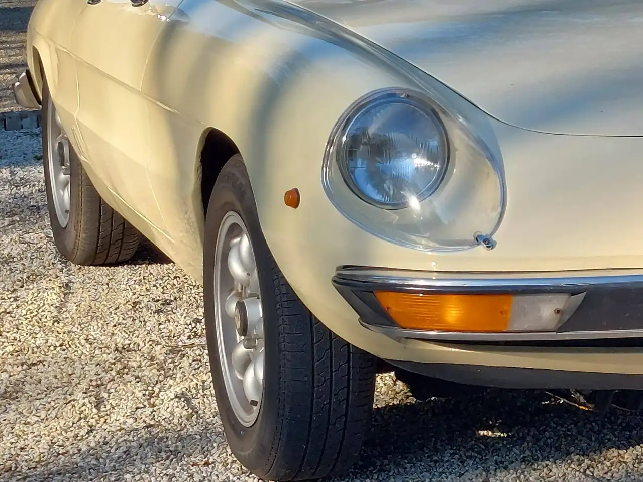 Alfa Romeo Spider Veloce, foto 2