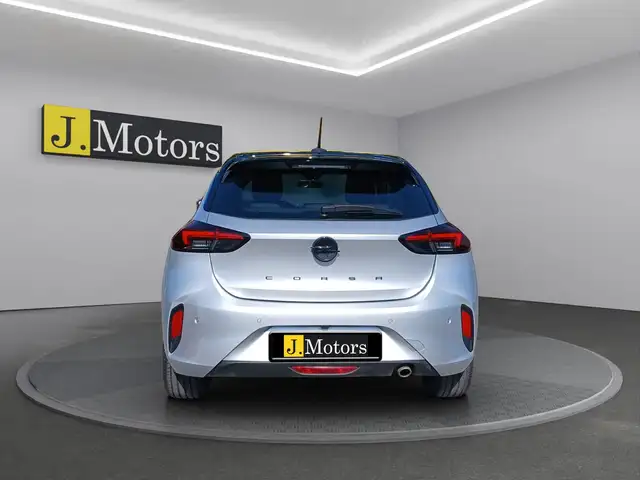 Opel Corsa view 4