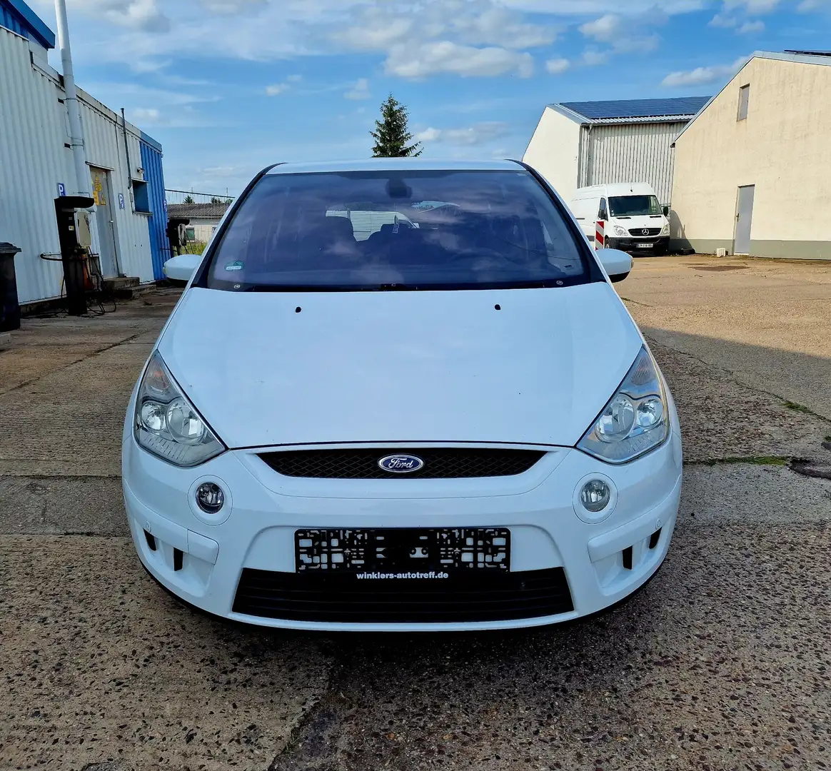 Ford S-Max 2.2 TDCi DPF Titanium S Hu 10.26 - 2