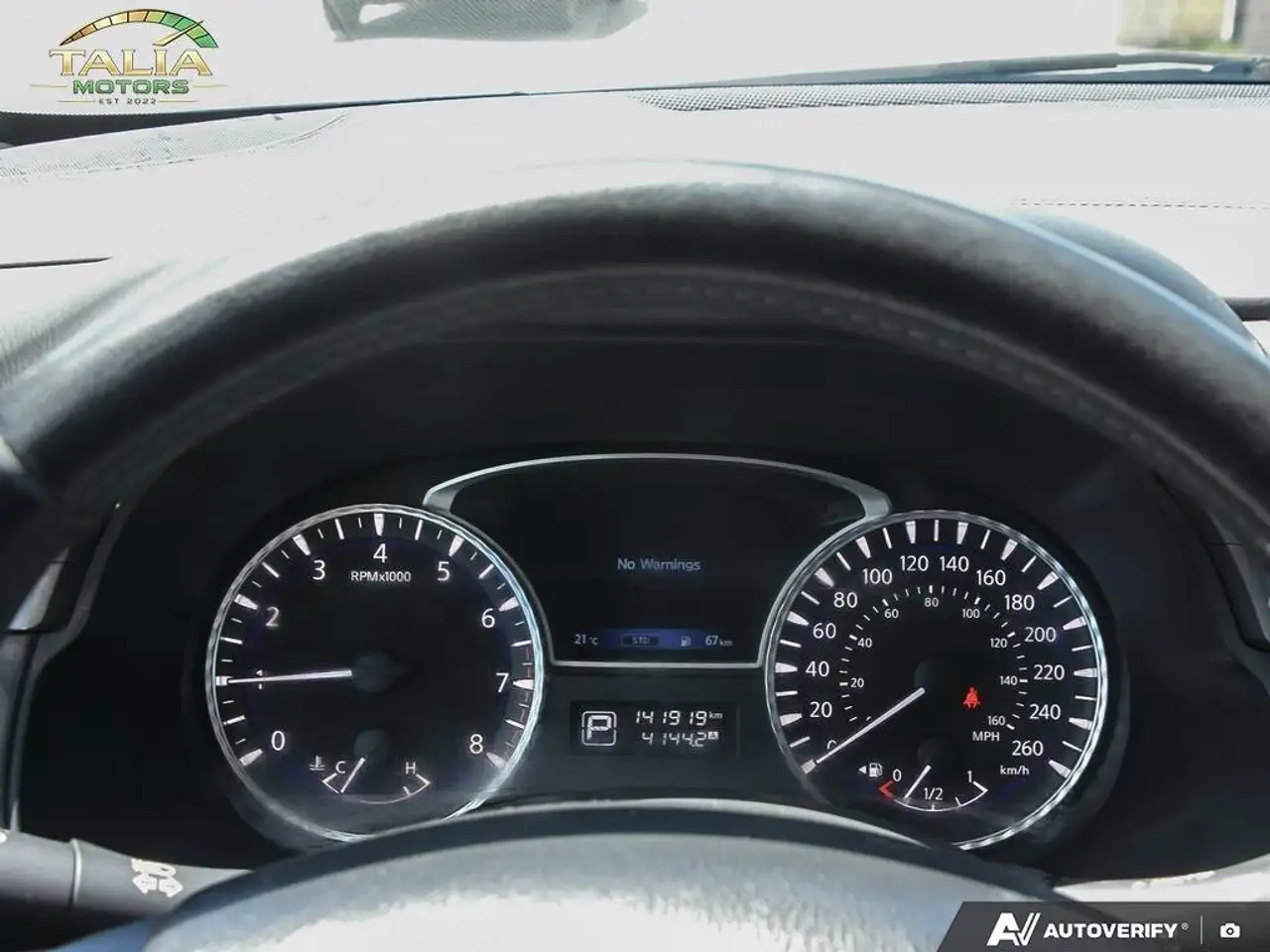 Infiniti QX60 снимка Infiniti QX60