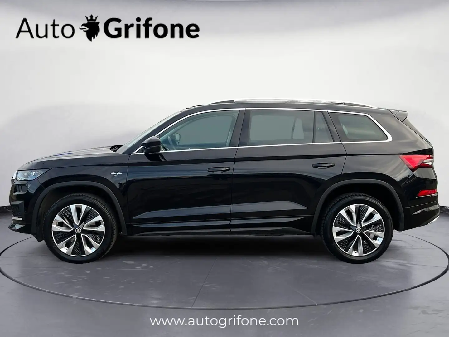 Skoda Kodiaq 2.0 TDI 110KW LAURIN&KLEMENT DSG 5p Schwarz - 2