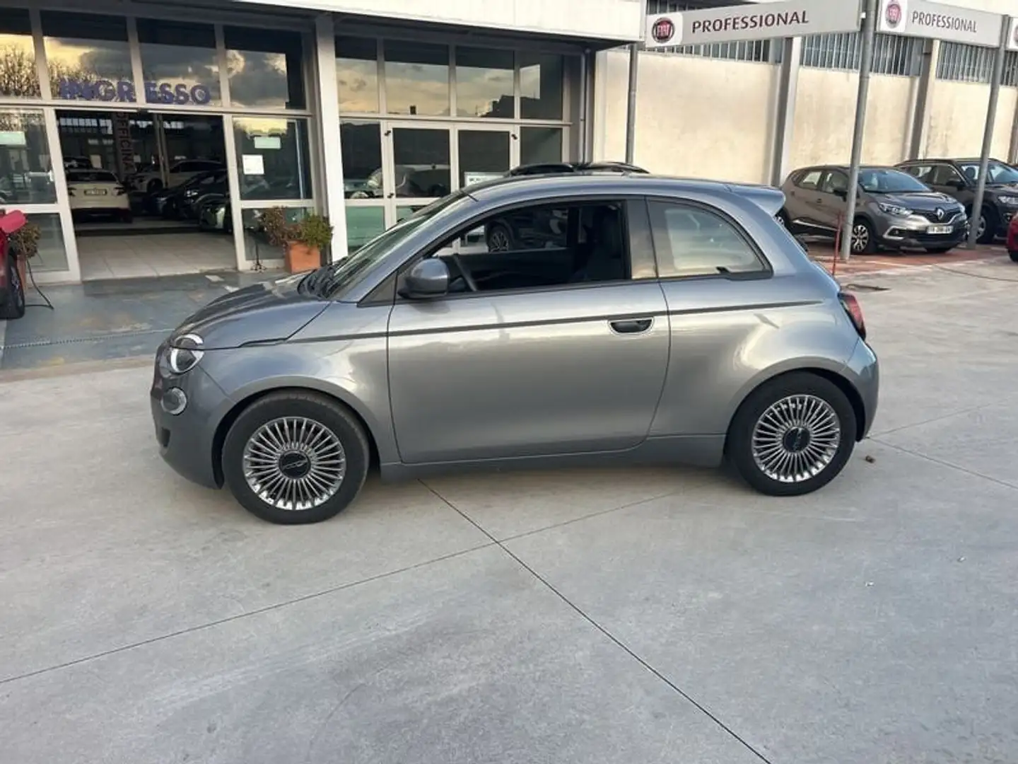 Fiat 500e La Nuova 500 Serie1 La Nuova 500 - Icon 320 Ber Grigio - 2