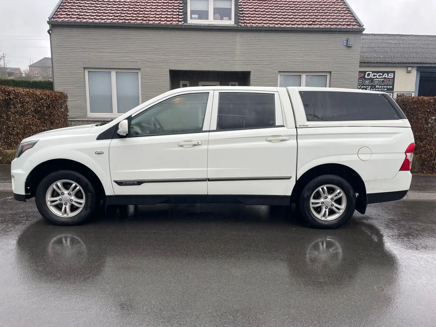 SsangYong Actyon Sports 4x4 utilitaire 5 place - 2
