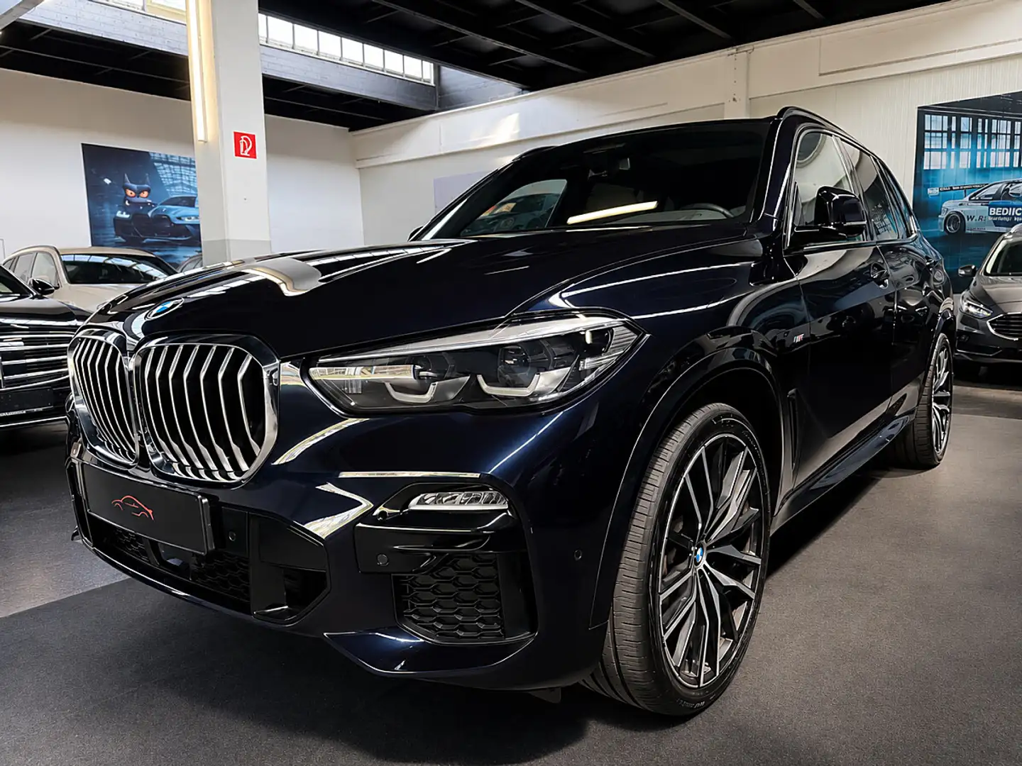 BMW X5 xDrive30d 48V * 1 BESITZ * 22 ZOLL * FINANZIERU... Schwarz - 1