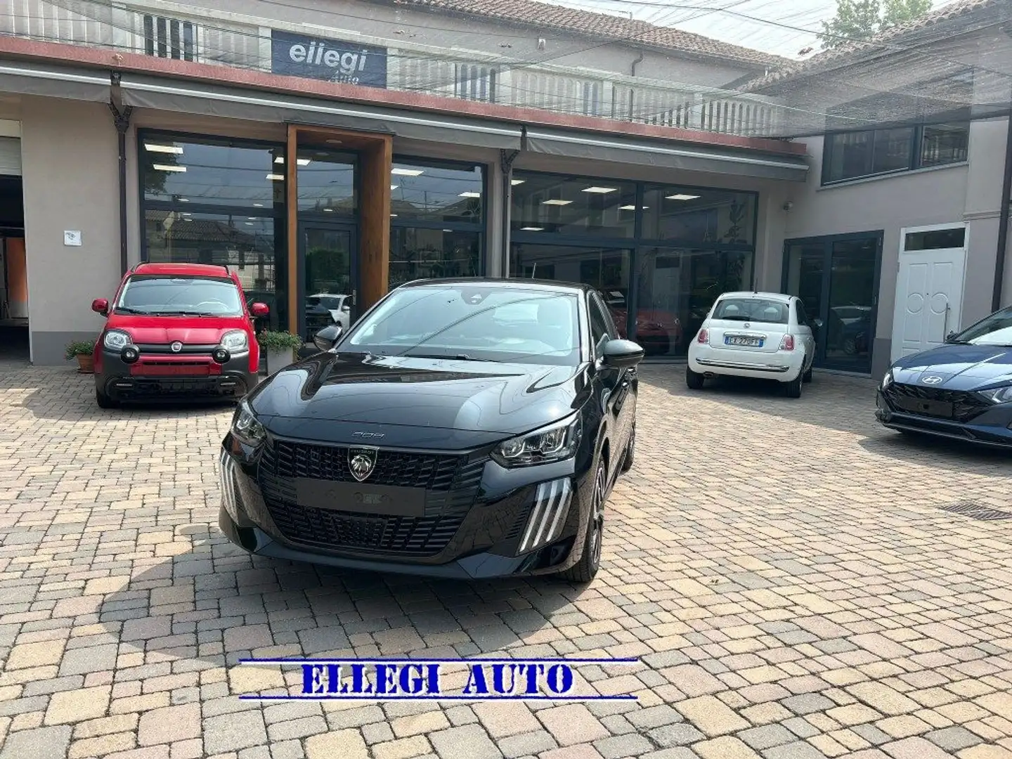 Peugeot 208 PROMO FINANZ 1.2 Hybrid 100 e-DCS6 Style KM 0 Nero - 2