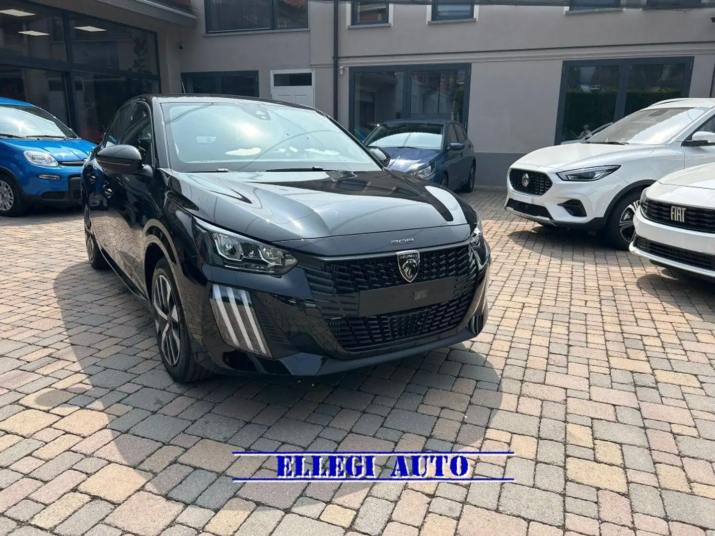 Peugeot 208 PROMO FINANZ 1.2 Hybrid 100 e-DCS6 Style KM 0 Nero - 1