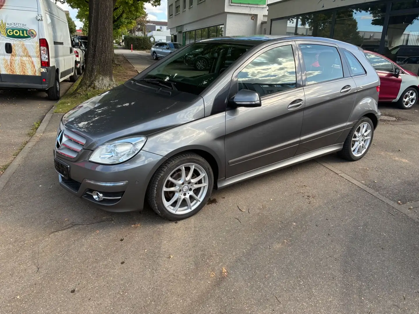 Mercedes-Benz B 170 B -Klasse B 170 Sport Paket Grau - 1