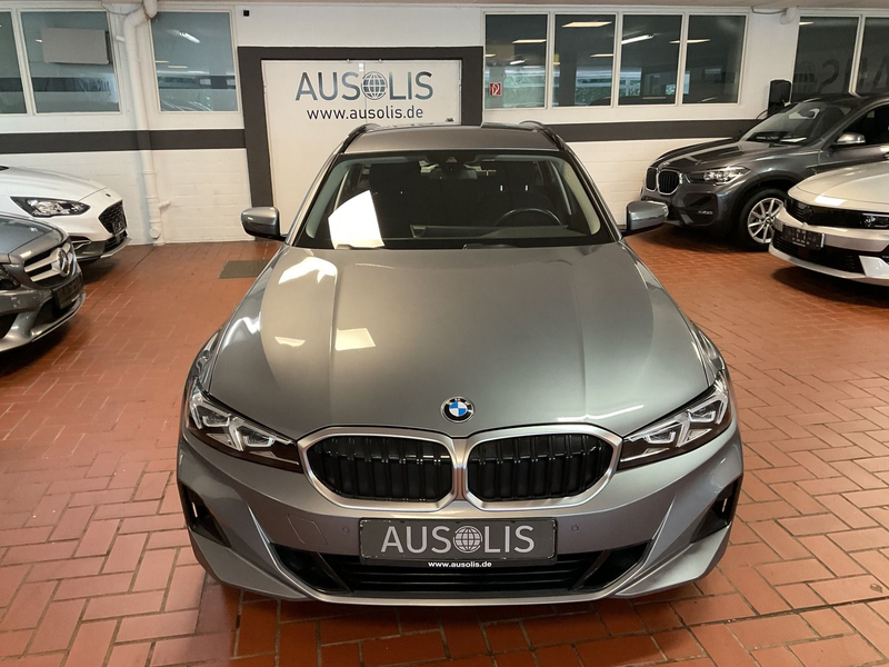 BMW 320 d xDrive Touring LED,Live Cockpit,Allrad — photo 4