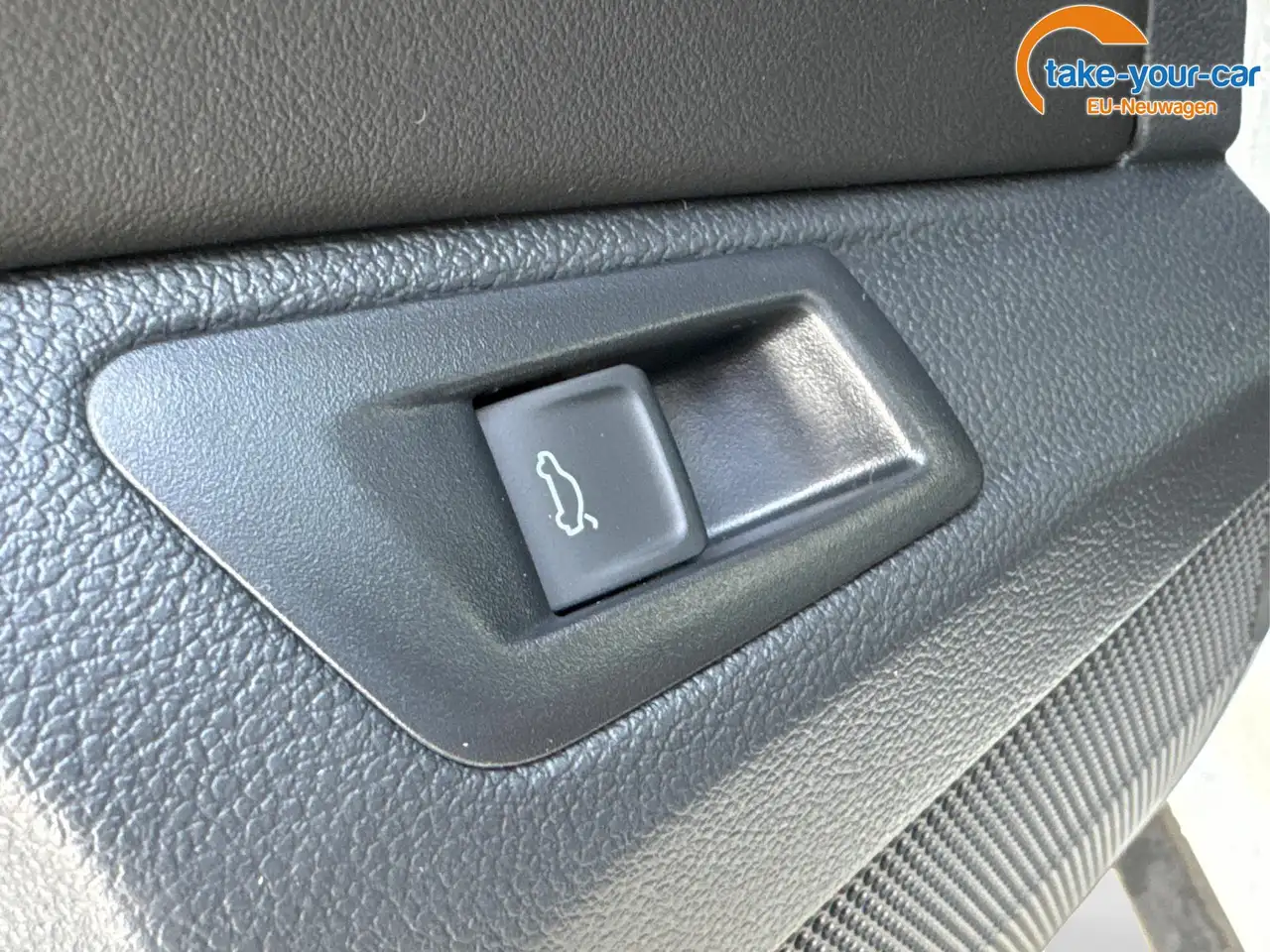 Volkswagen T-Roc Limited MATRIX LED+ KAMERA+ EL. HECKKL.+PDC+SHZ... 14