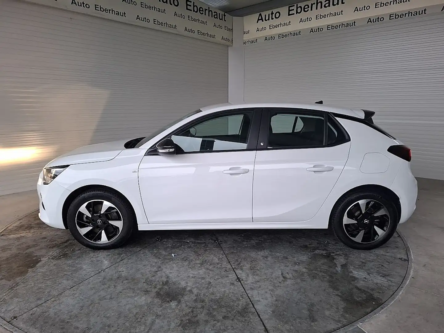 Opel Corsa-e 50kWh e-Edition  *Sitzheizung *Tempomat *Navi *... Weiß - 2