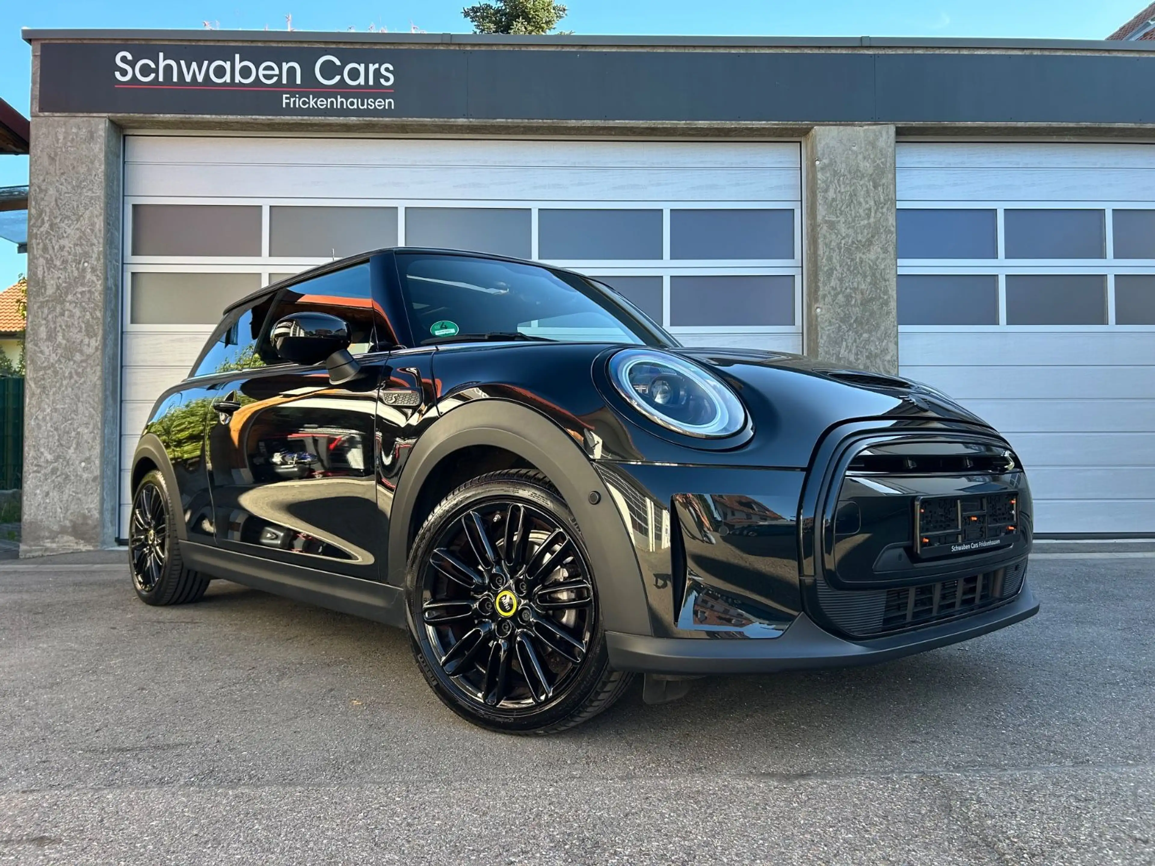 MINI Cooper SE Facelift Pano HUD HiFi H&K Kamera — photo 8
