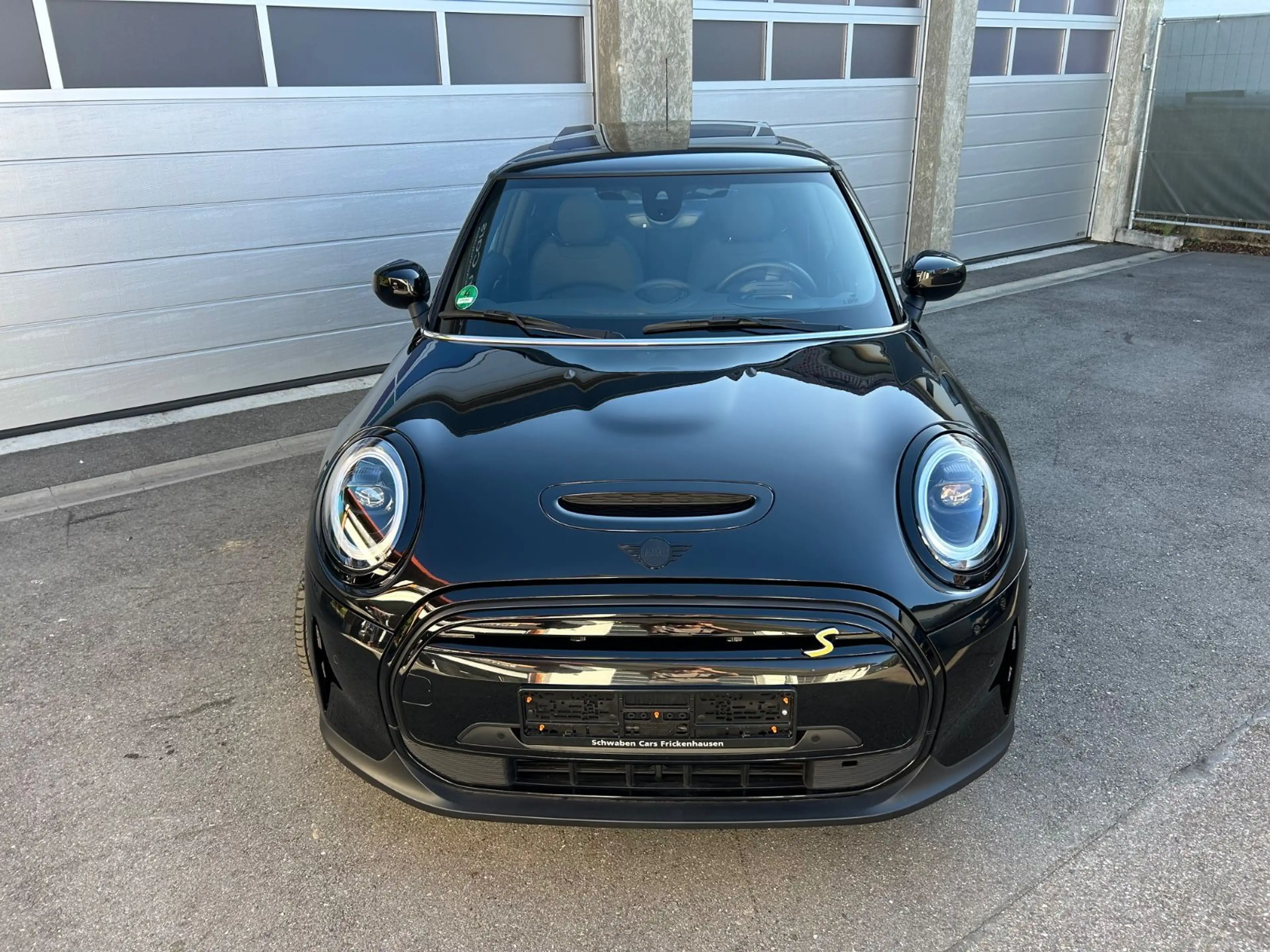 MINI Cooper SE Facelift Pano HUD HiFi H&K Kamera — photo 6