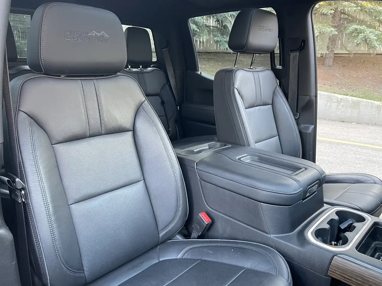Chevrolet Silverado 1500 снимка Chevrolet Silverado 1500