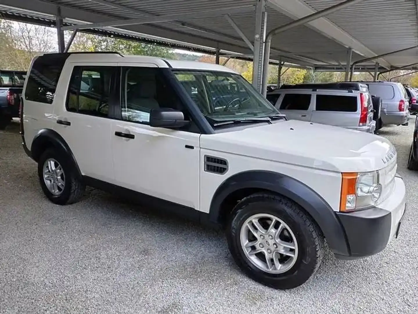 Land Rover Discovery Discovery 3 2,7 TdV6 S S Weiß - 2