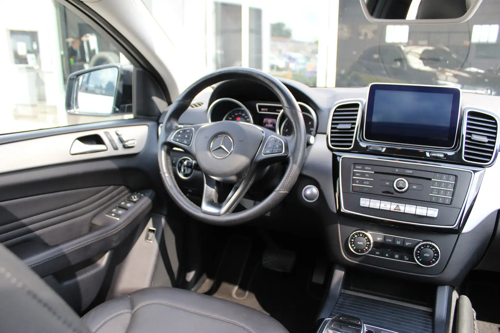 Mercedes-Benz GLE 350 Coupé d 4MATIC | 360° | Trekhaak | Pano | Wit - 2