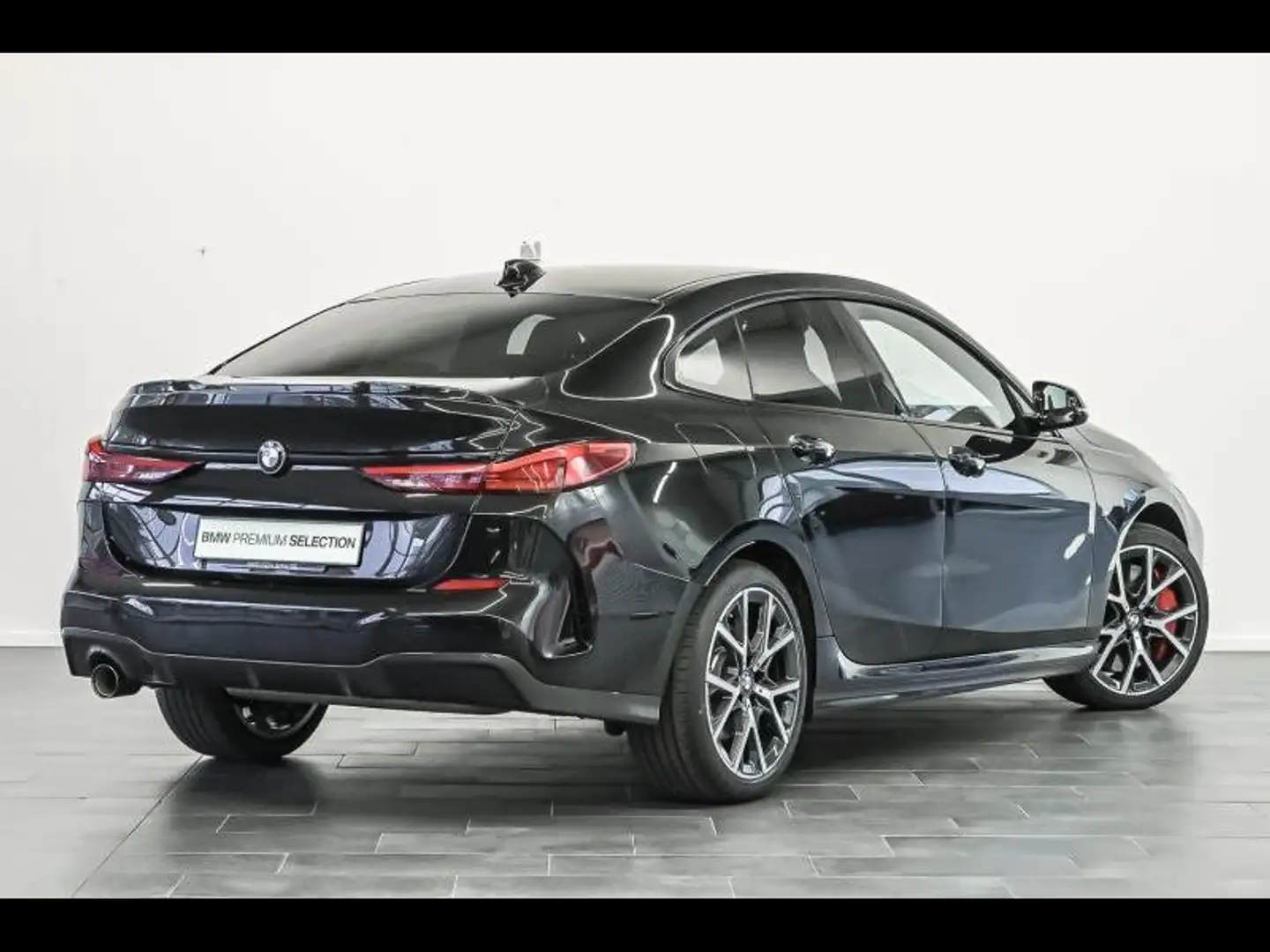 BMW 218 Coupé Schwarz - 2