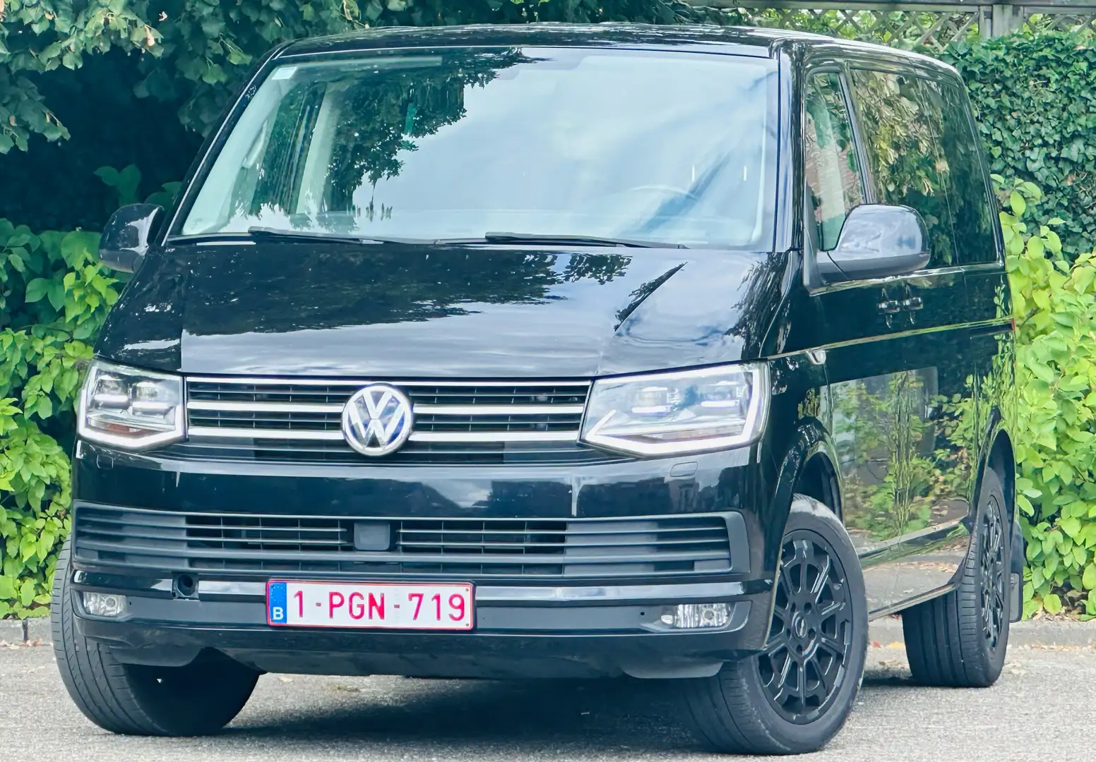 Volkswagen T6 Caravelle Caravelle DSG Kurz Comfortline Noir - 1