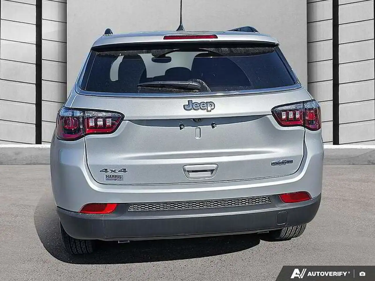 Jeep Compass снимка Jeep Compass