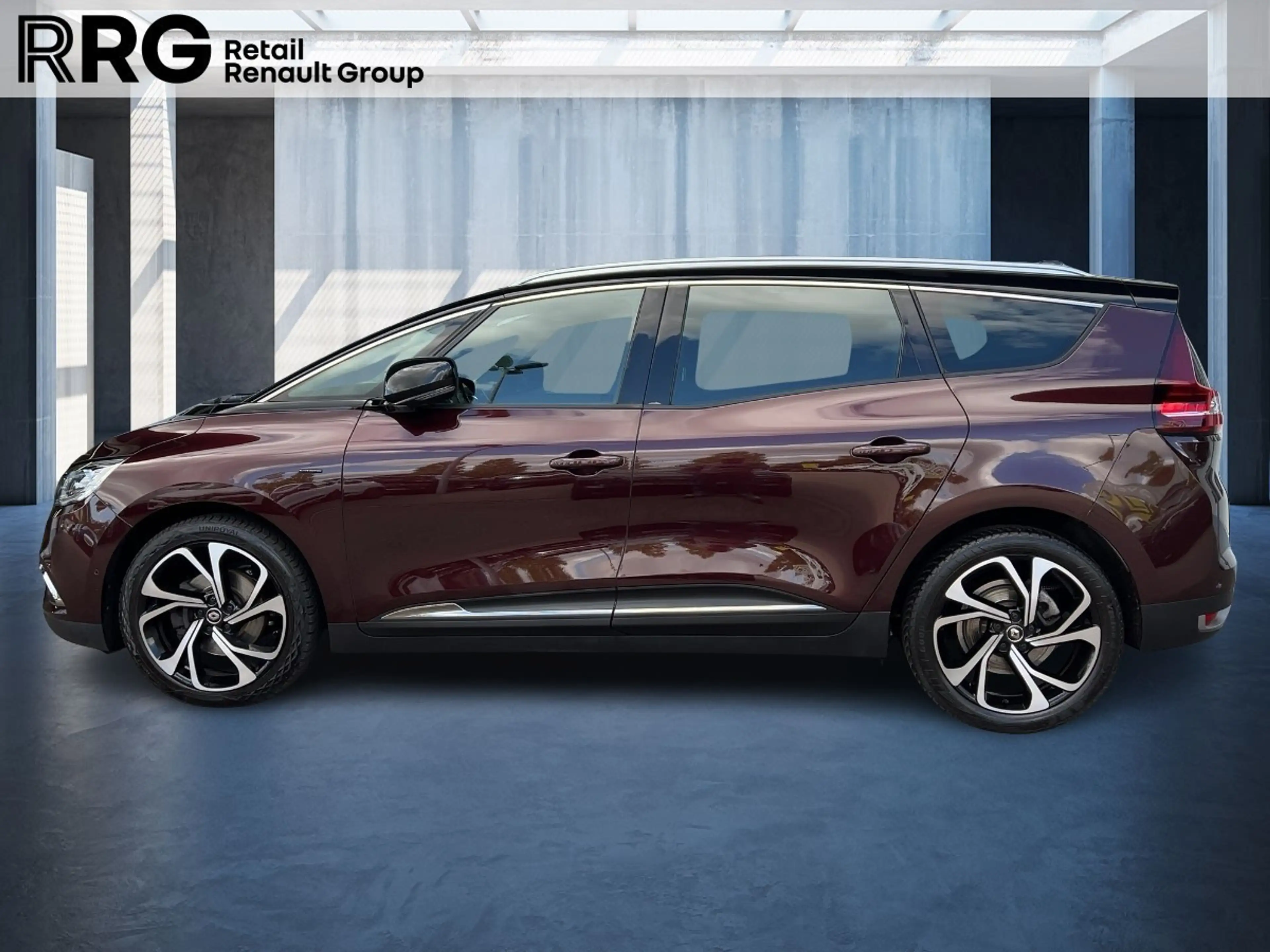 Renault Scenic Grand BLACK Edition TCe 140 EDC GPF — photo 2