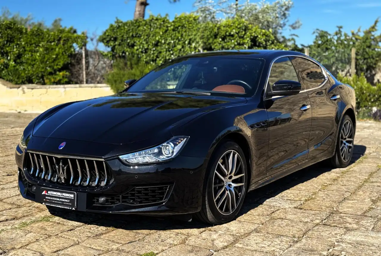Maserati Ghibli 2021