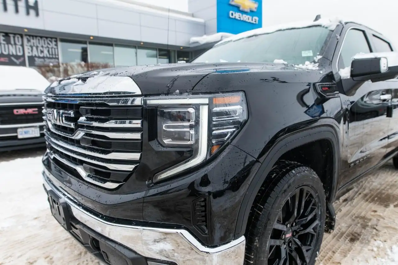 GMC Sierra 1500 снимка GMC Sierra 1500