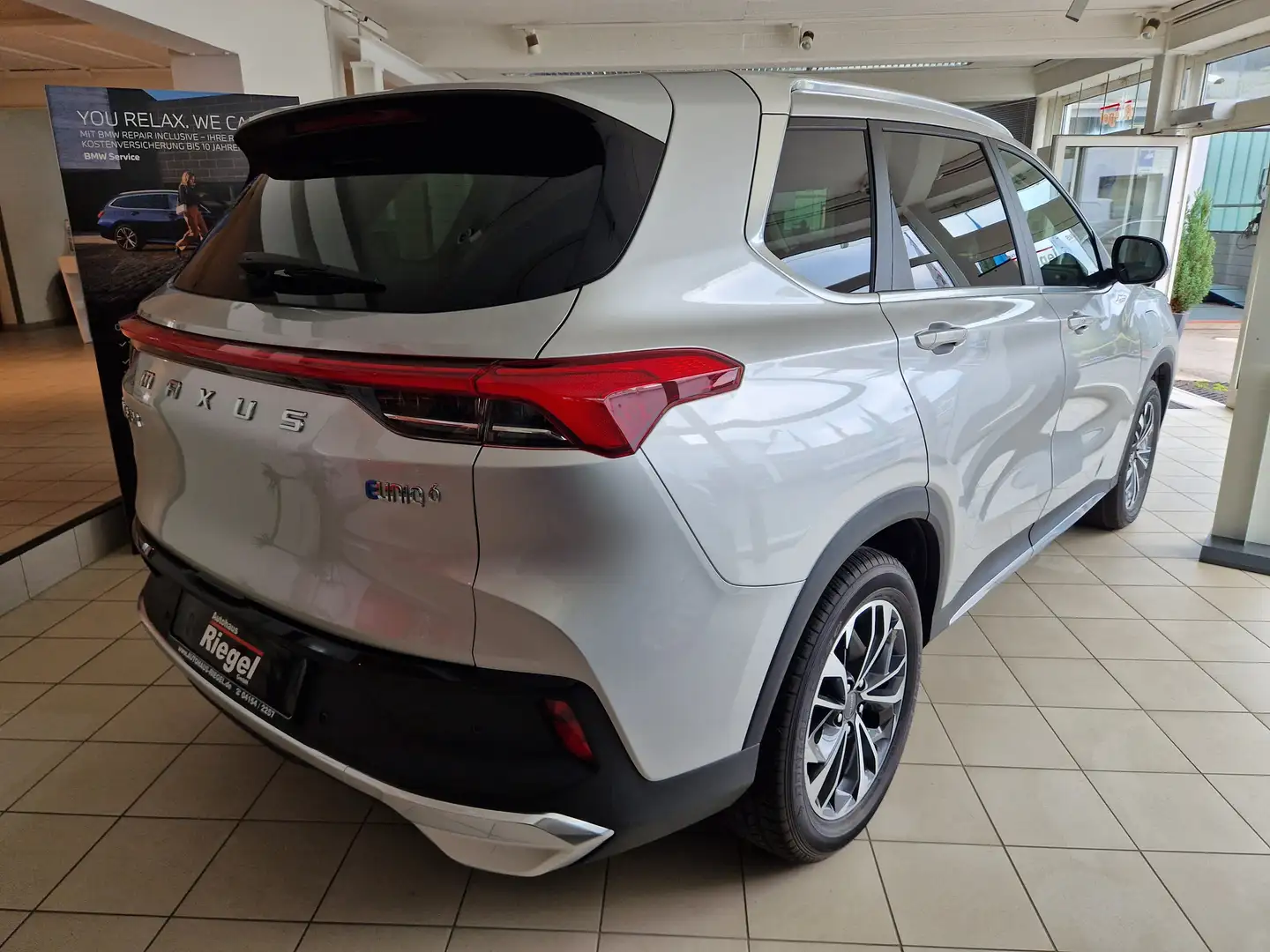 Maxus Euniq 6 Euniq 6 70kWh **SOFORT VERFÜGBAR** Silber - 2