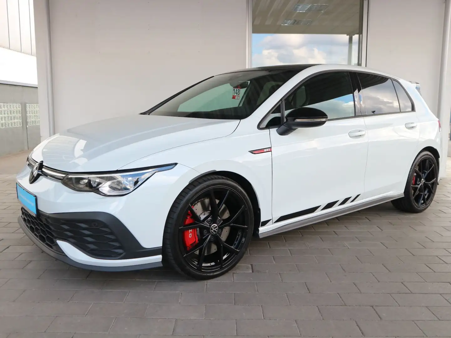 Volkswagen Golf GTI Clubsport 2.0 TSI DSG PANO RFK NAVI ACC Weiß - 2