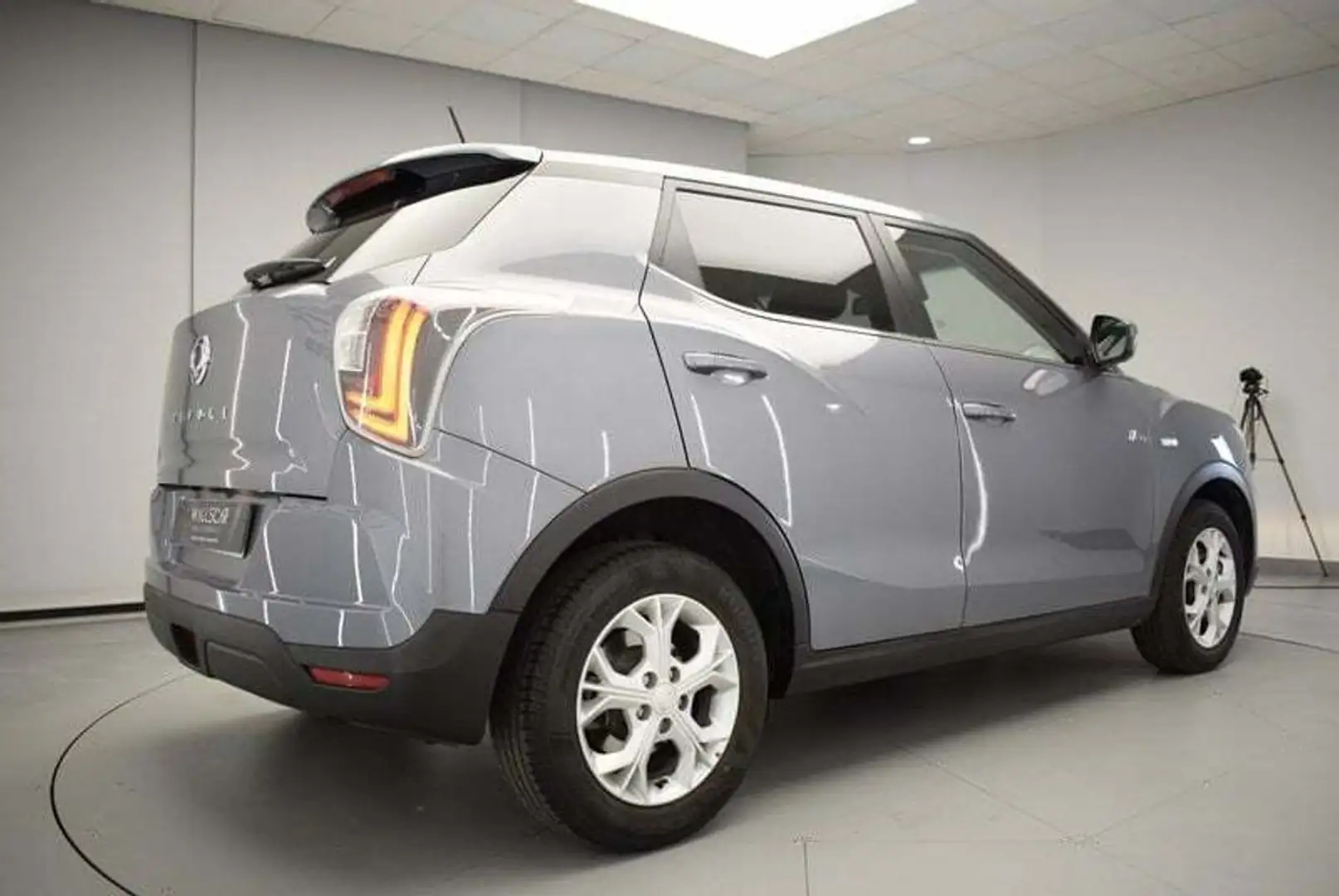 SsangYong Tivoli G12 Urban 4x2 Gri - 2