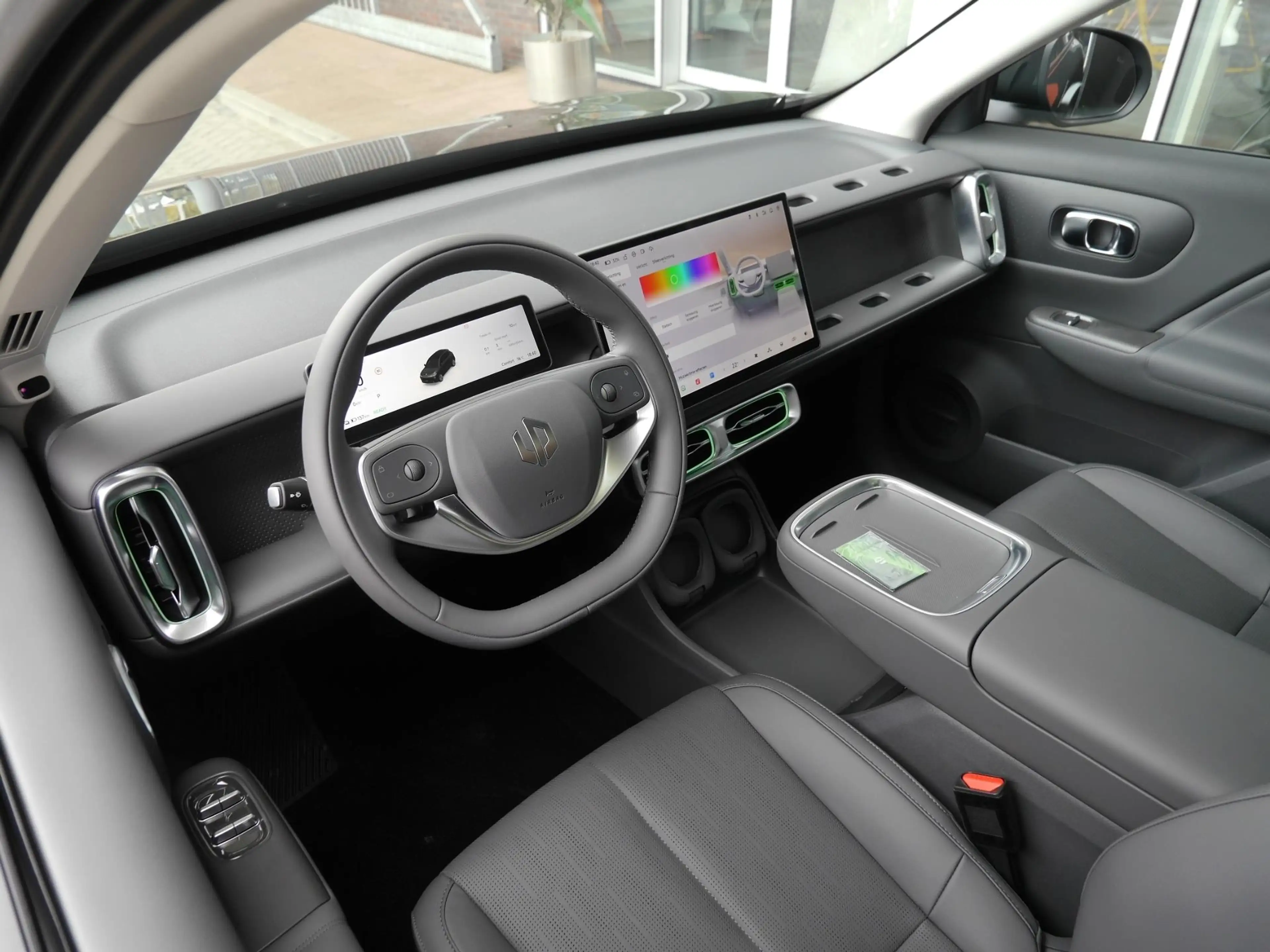 Leapmotor B10 Design ProMax 67.1 kWh | Navigatie | Rondom camera — photo 10