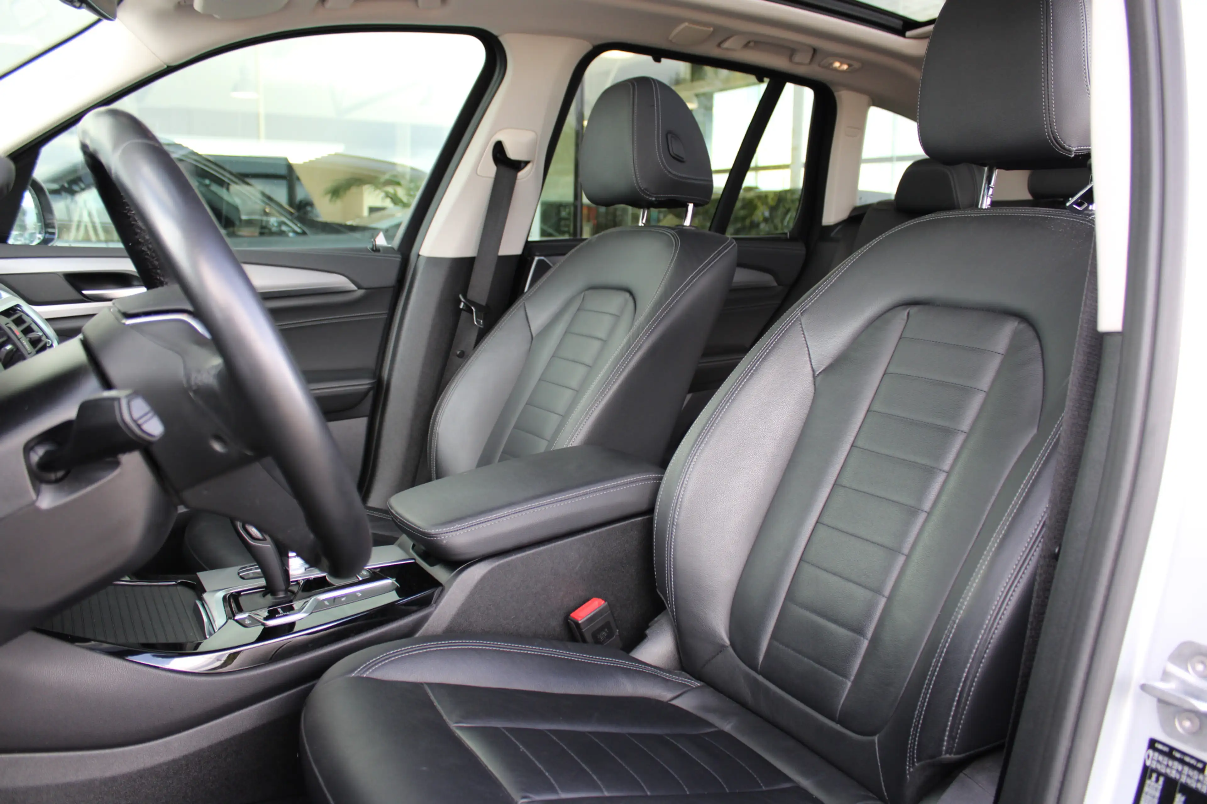 BMW X3 xDrive30e Automaat / Trekhaak / Panoramadak / Comf — photo 10