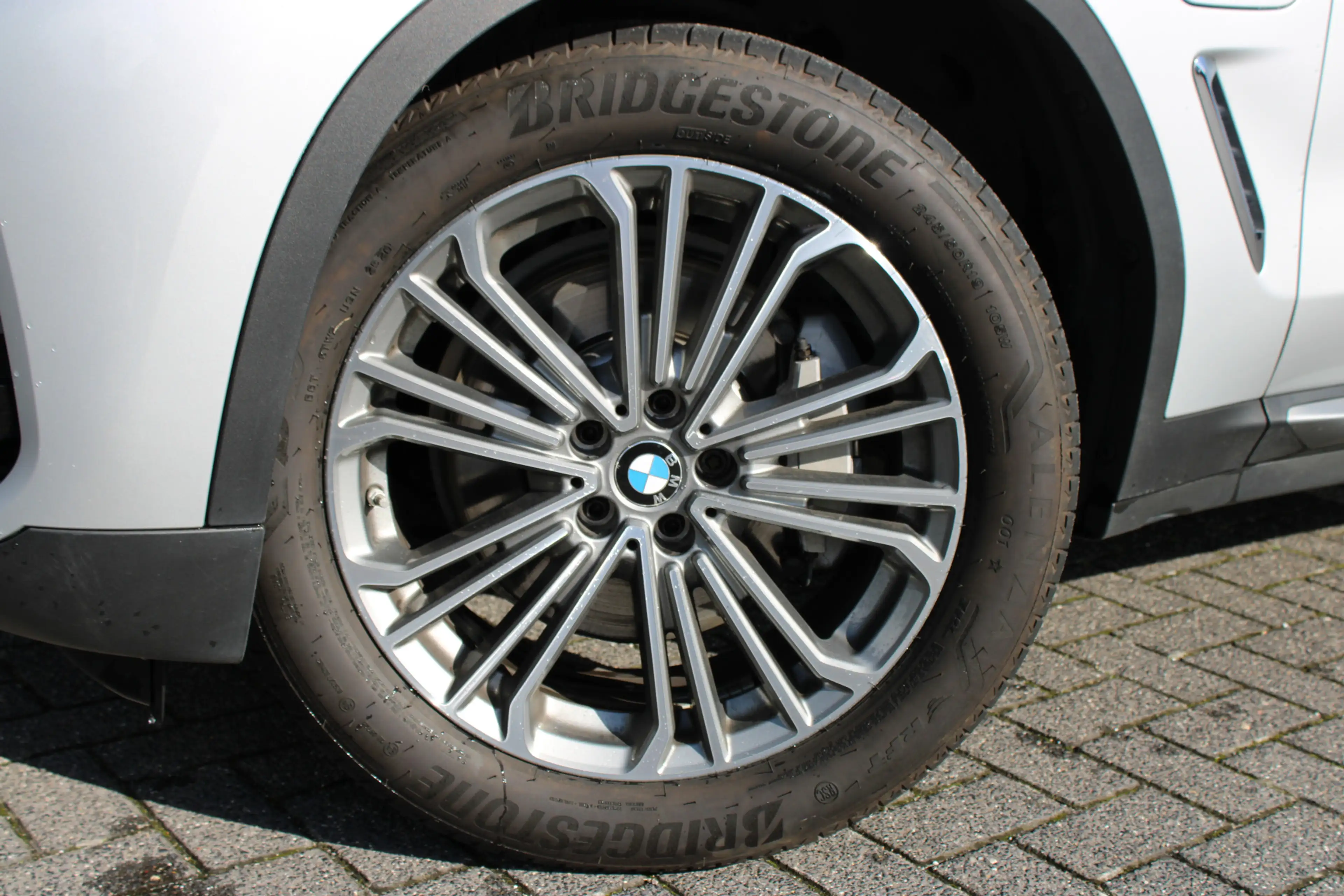 BMW X3 xDrive30e Automaat / Trekhaak / Panoramadak / Comf — photo 4