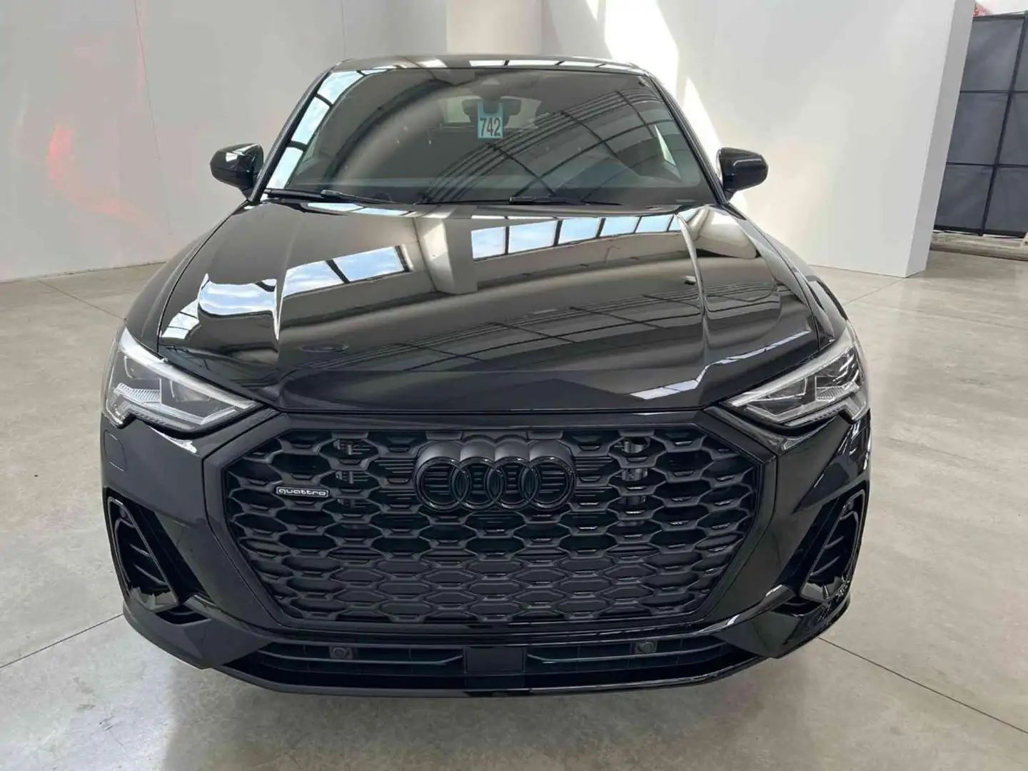 Audi Q3 SPB 40 TDI quattro S tronic Identity Black Nero - 2