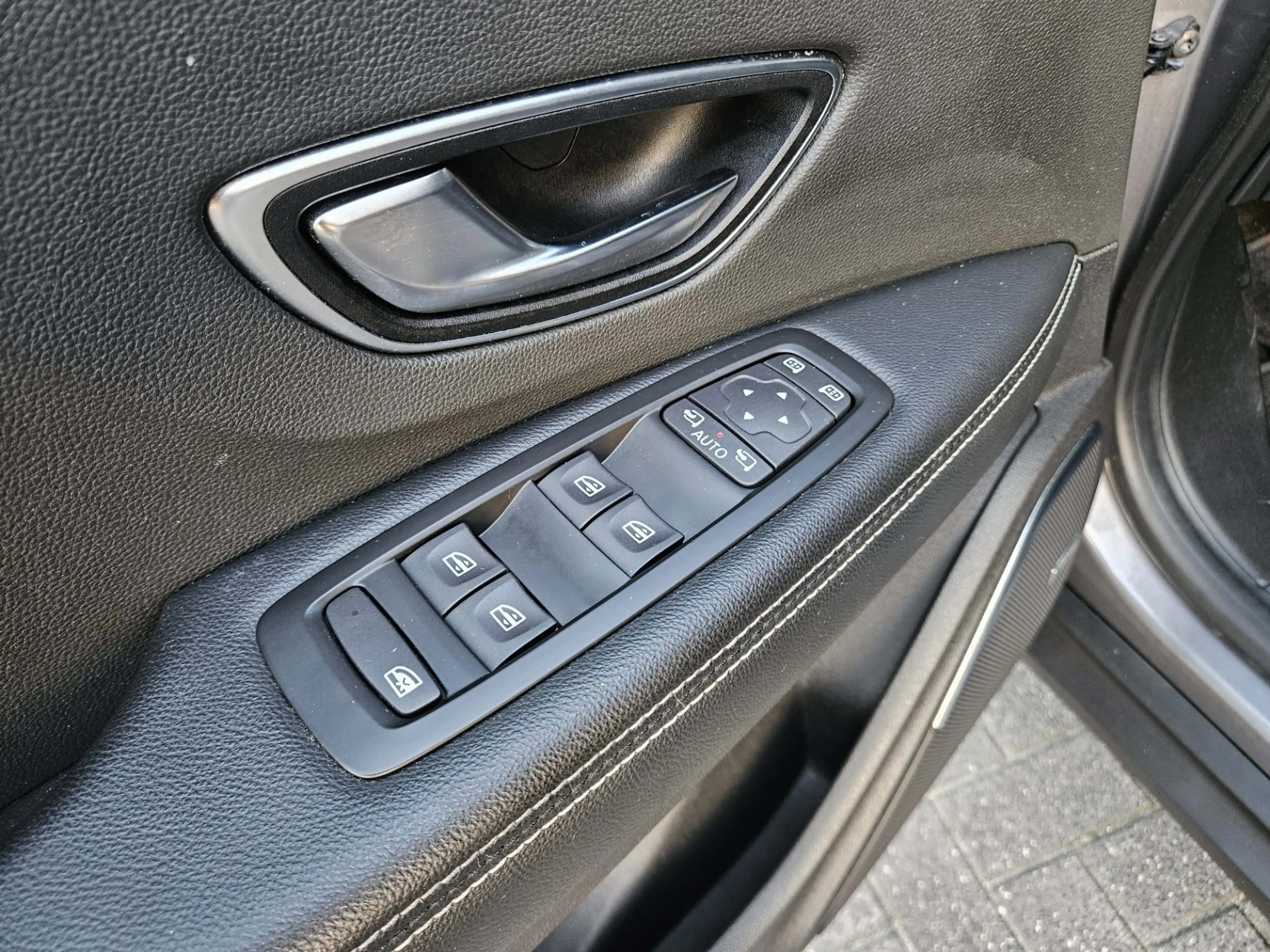 Renault Scenic 1.2 TCe Bose Trekhaak! Camera! LED! Mooie/Nette Au — photo 16
