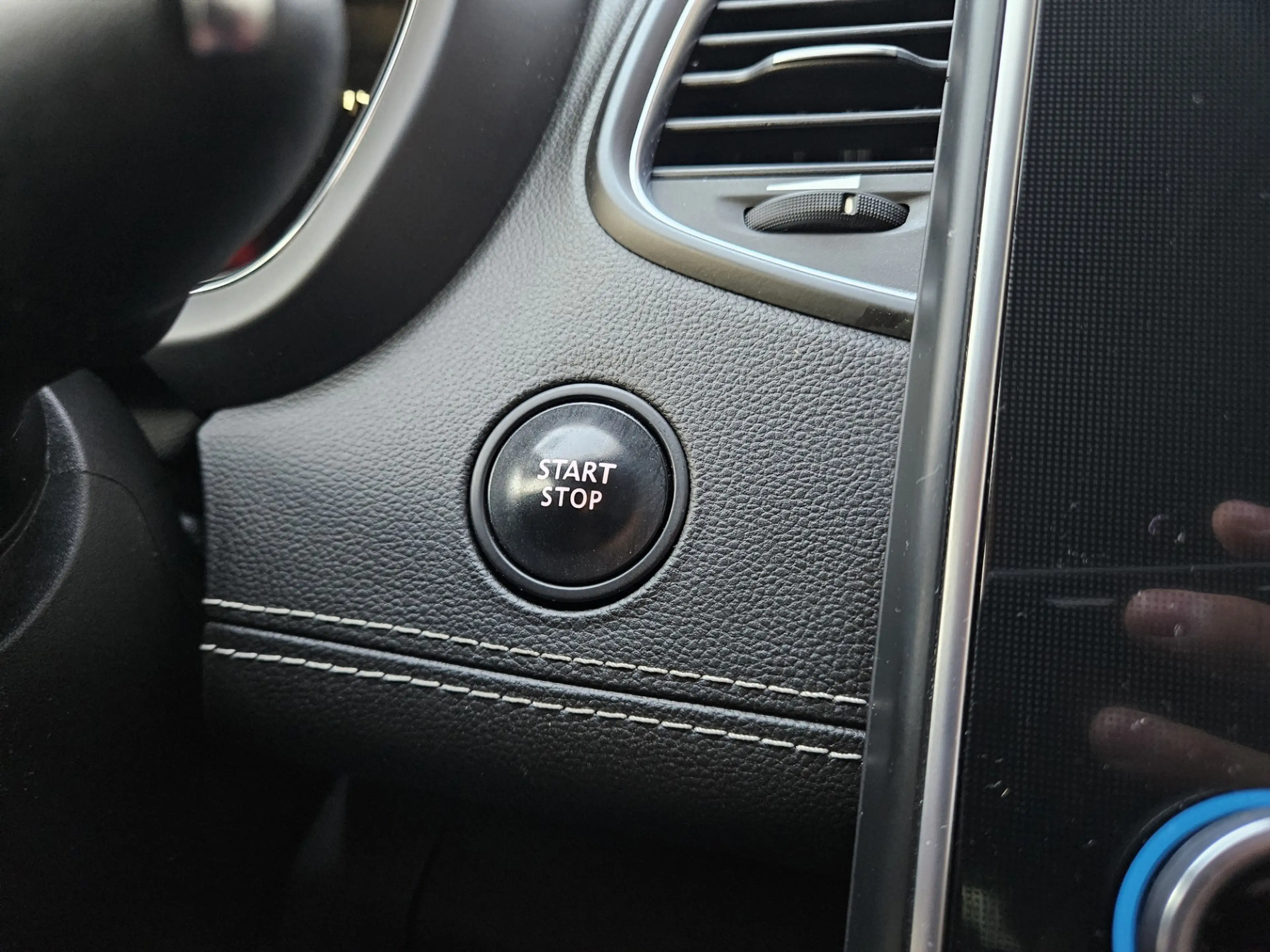 Renault Scenic 1.2 TCe Bose Trekhaak! Camera! LED! Mooie/Nette Au — photo 38