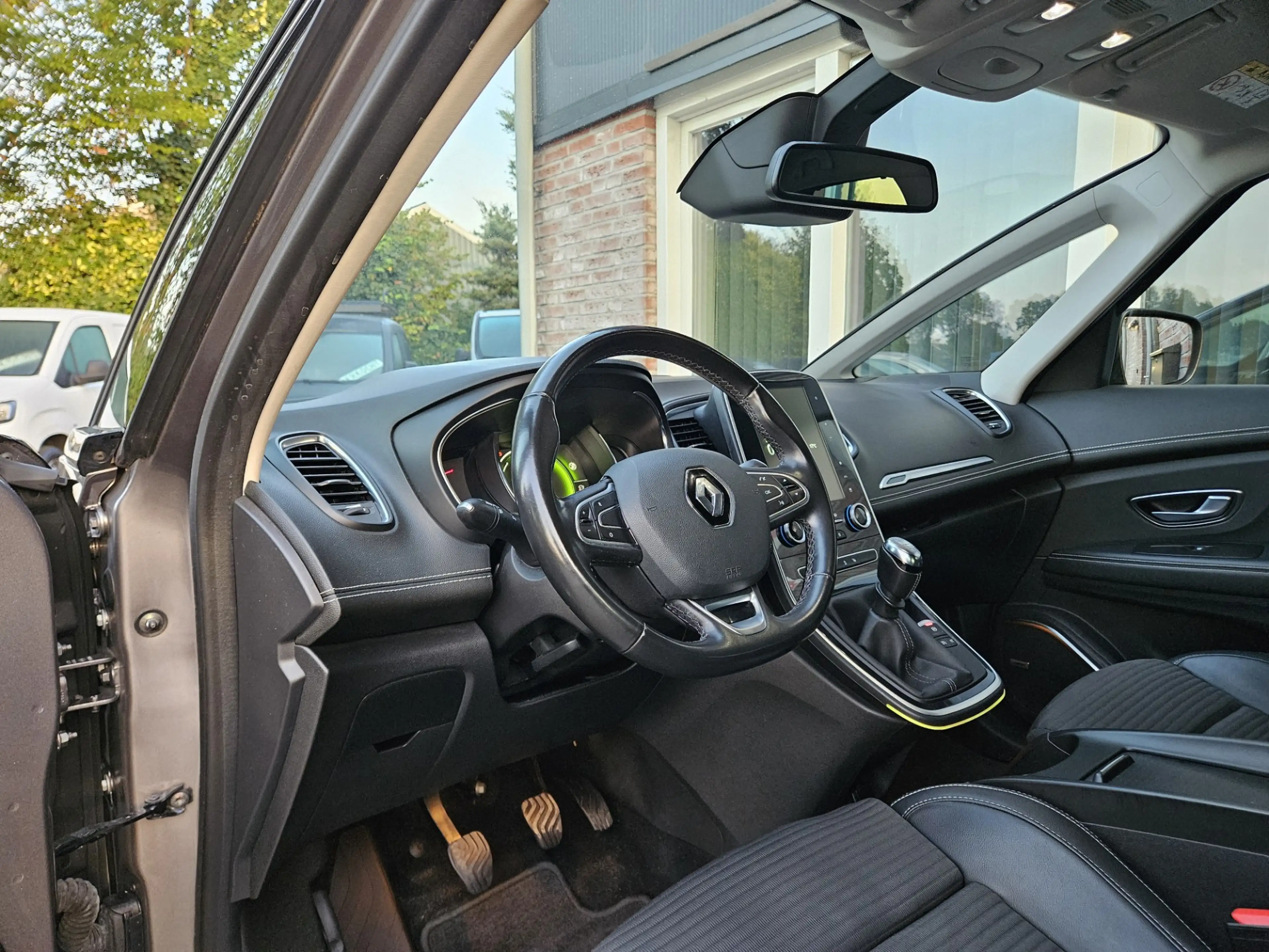 Renault Scenic 1.2 TCe Bose Trekhaak! Camera! LED! Mooie/Nette Au — photo 20