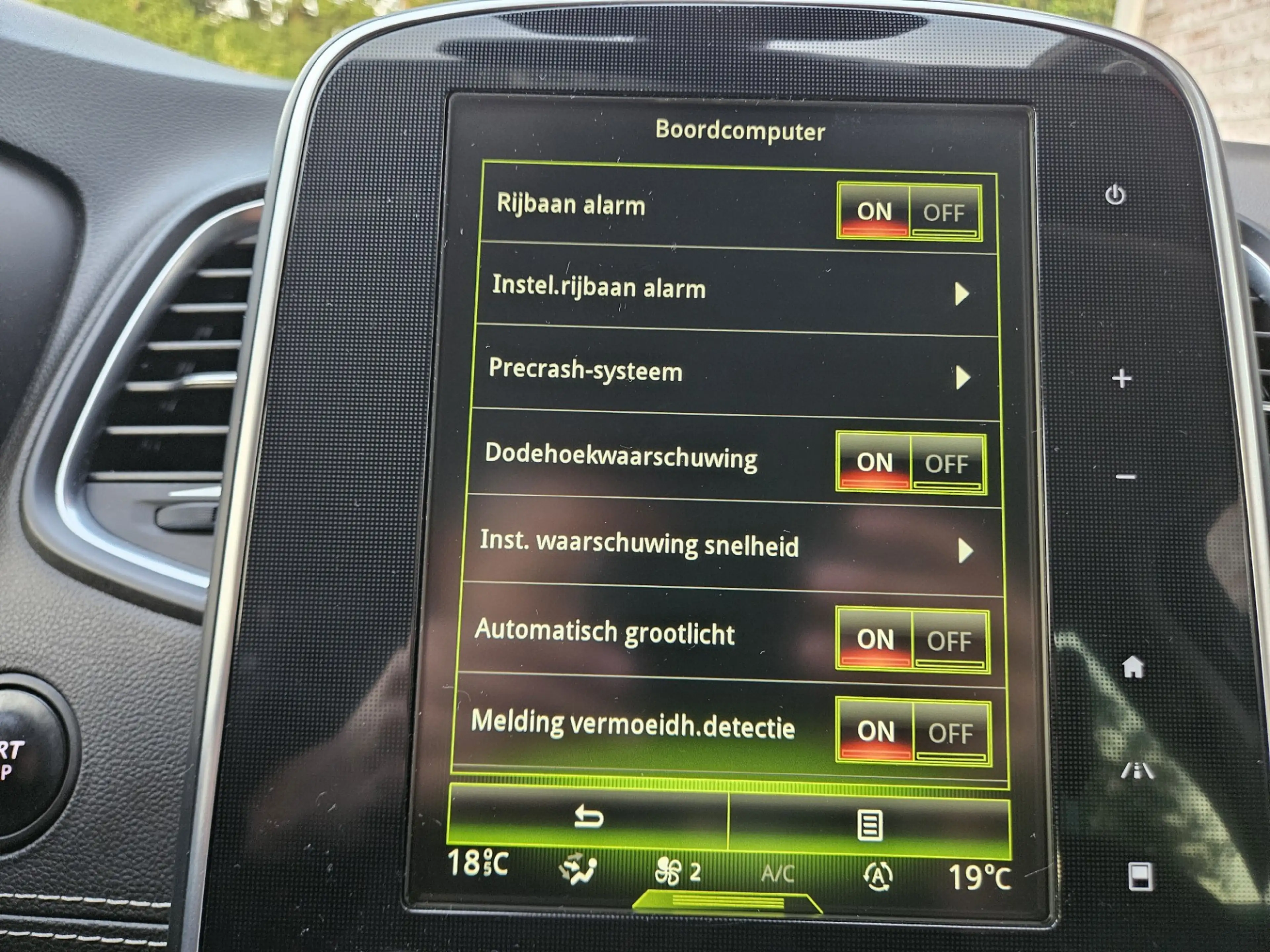 Renault Scenic 1.2 TCe Bose Trekhaak! Camera! LED! Mooie/Nette Au — photo 31