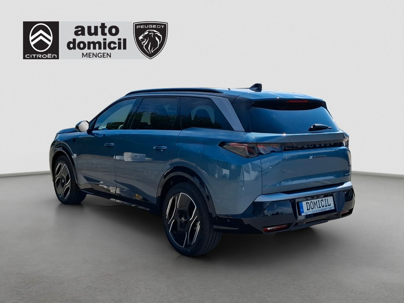 Peugeot 5008 Elektromotor 230 Long Range GT — photo 7