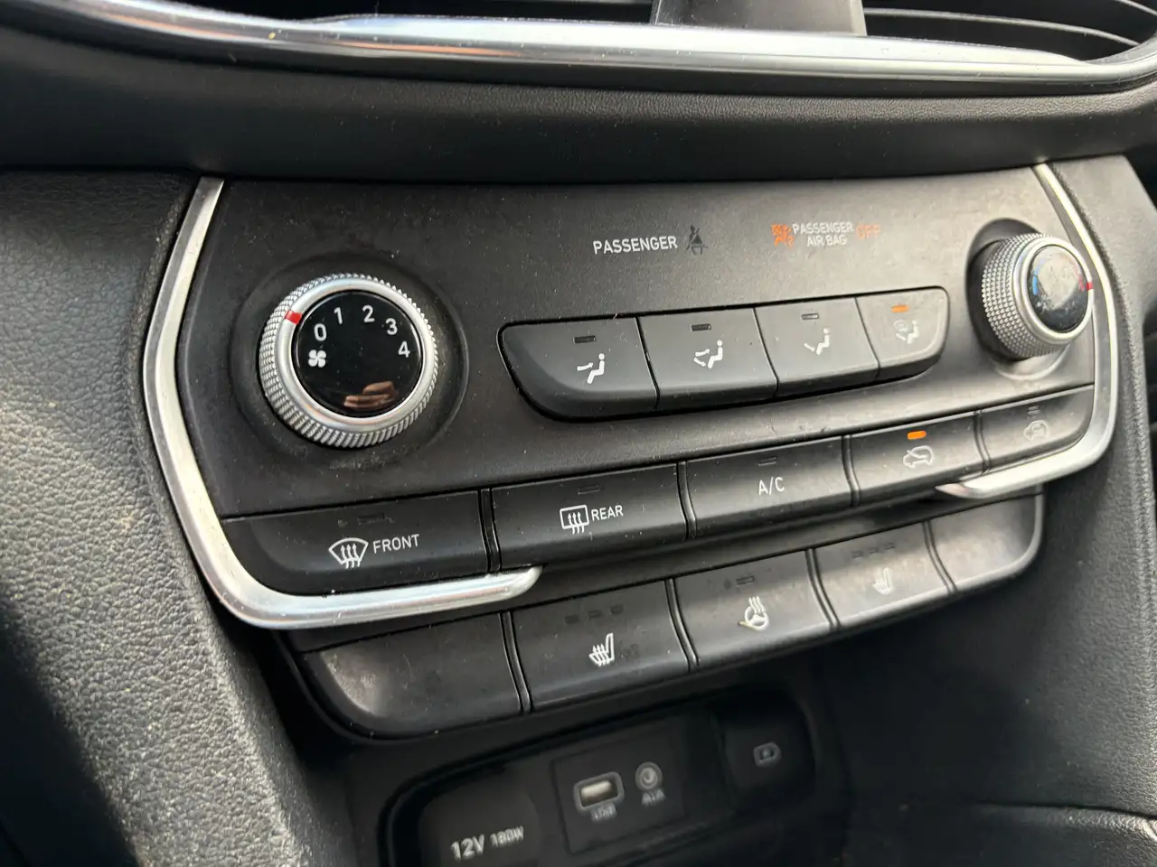 Hyundai SANTA FE снимка Hyundai SANTA FE