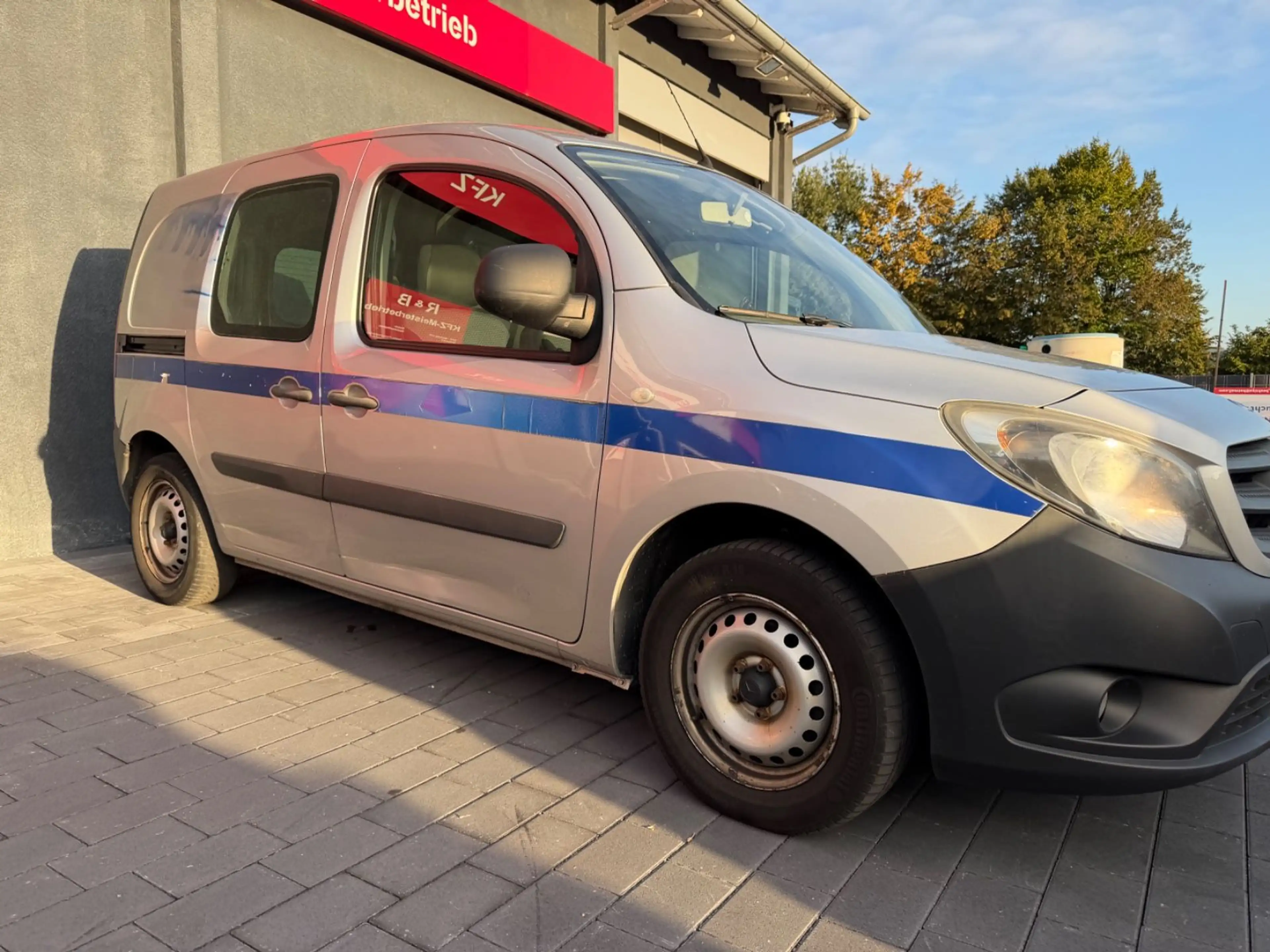 Mercedes-Benz Citan Kasten 109 CDI lang*AHK*1xHand — photo 4