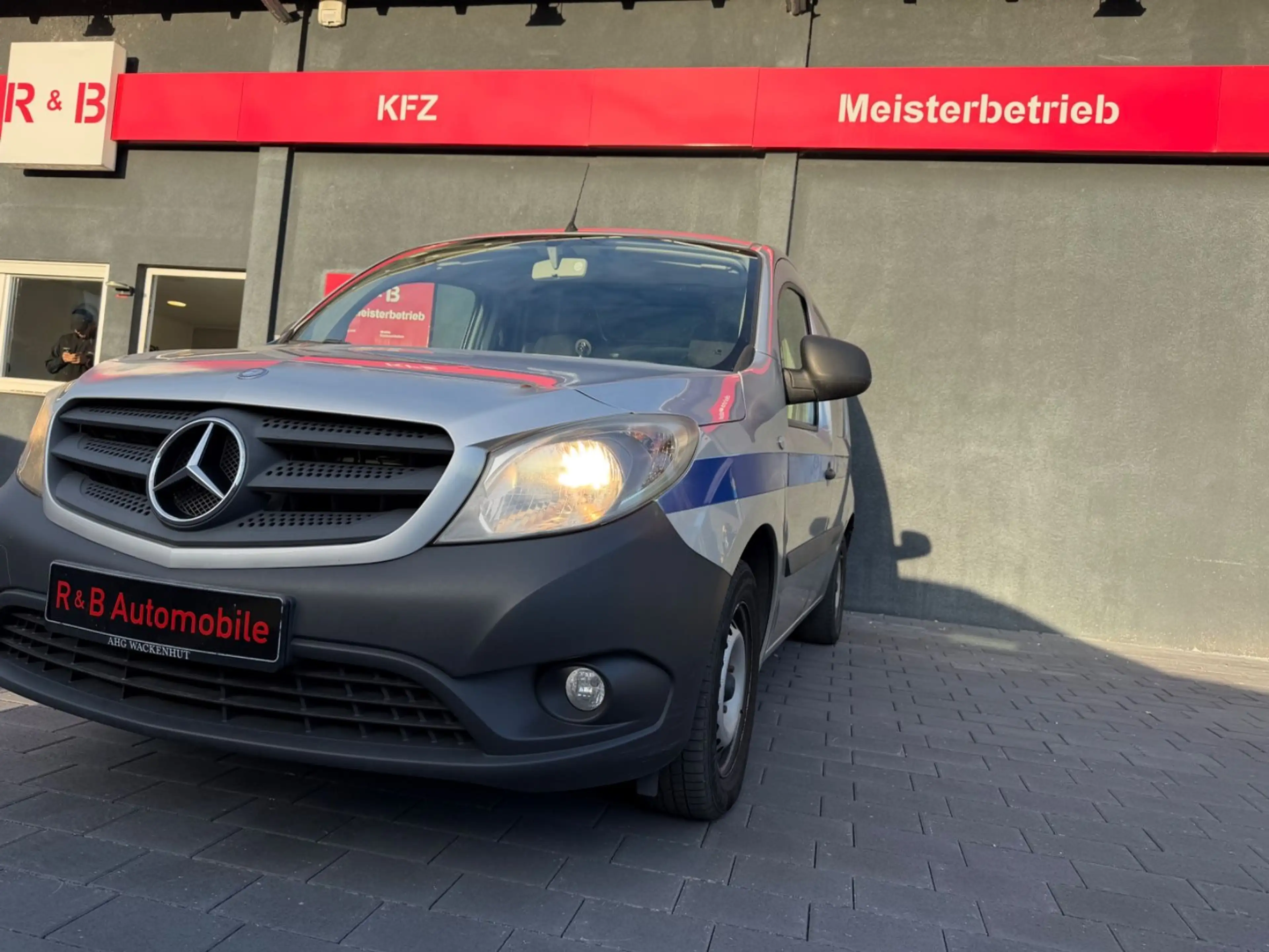 Mercedes-Benz Citan Kasten 109 CDI lang*AHK*1xHand