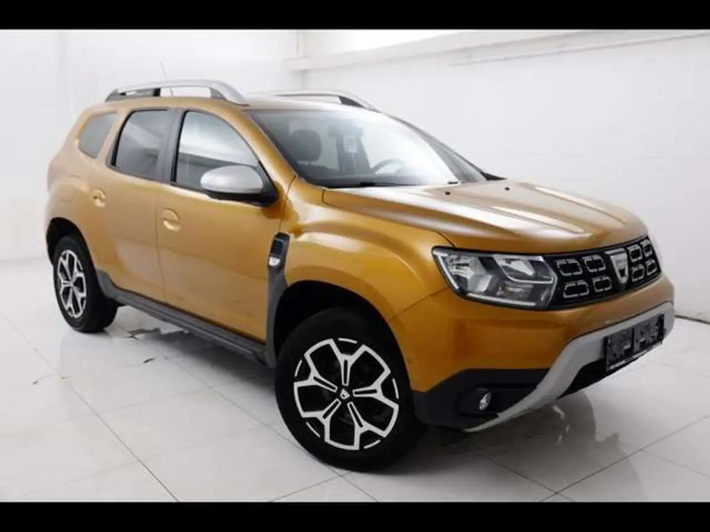 Dacia Duster PRESTIGE Orange - 1