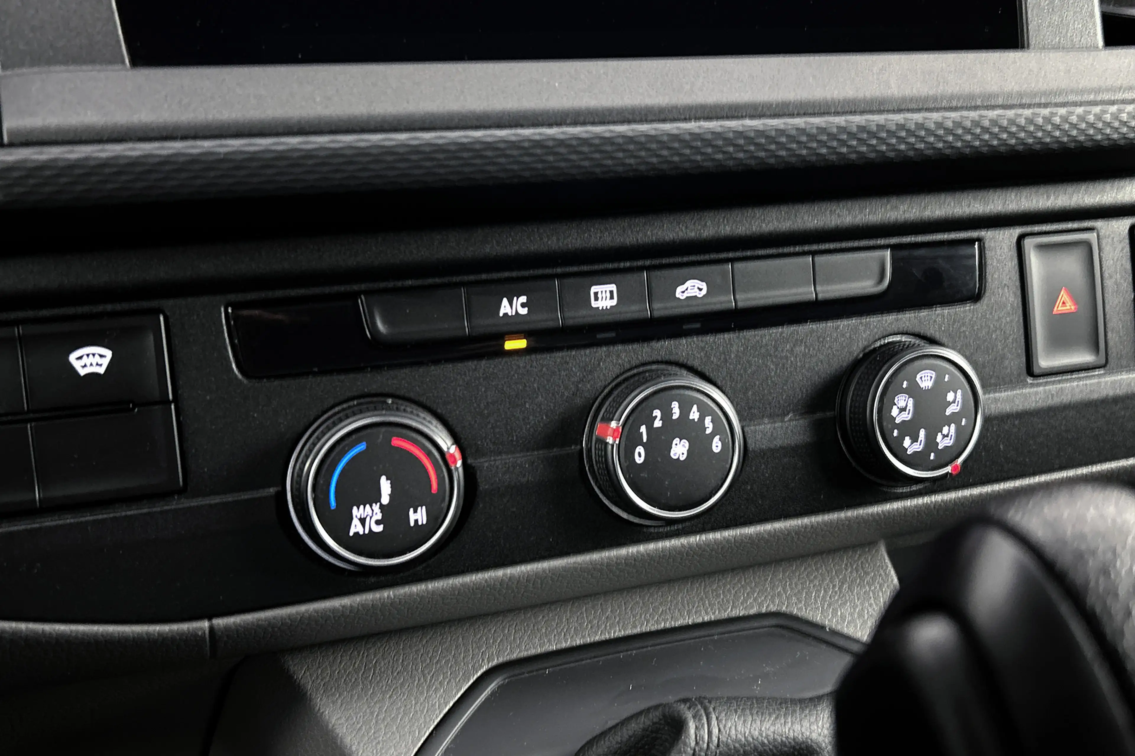 Volkswagen T6.1 Transporter 2.0 TDI 150PK DSG L2 | Trekhaak | Dubbel schuifdeu — photo 17